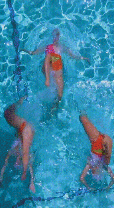 Swimmers.gif