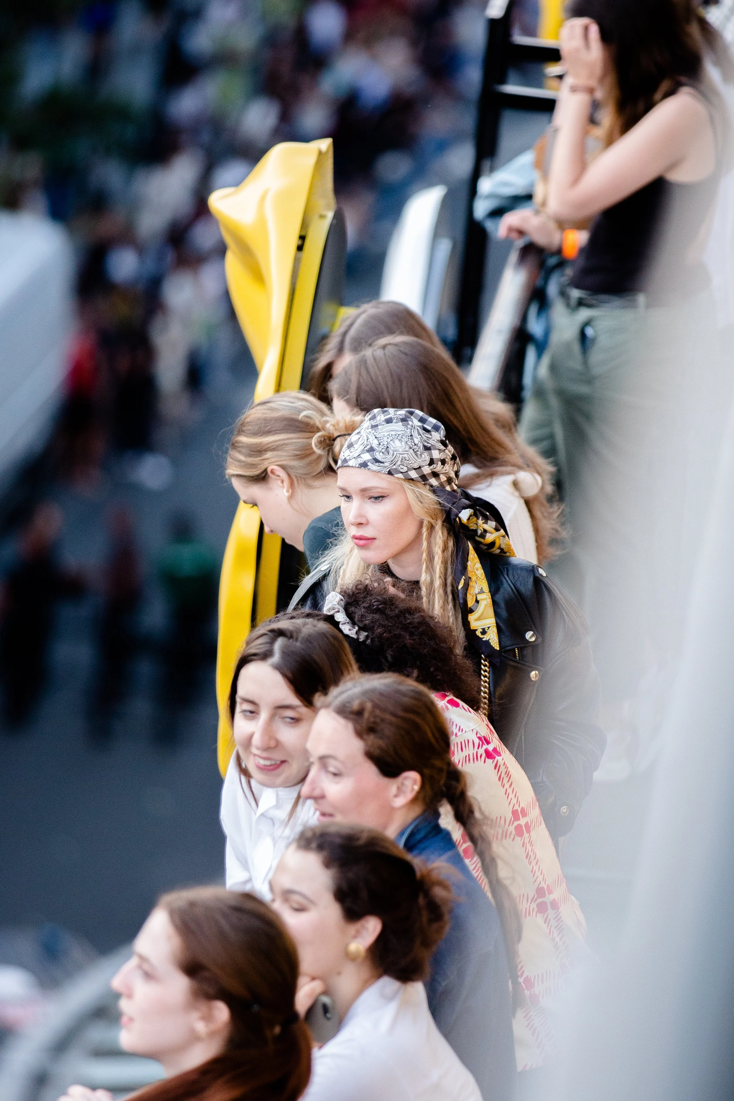 LV_100FewHappiers-051.jpg