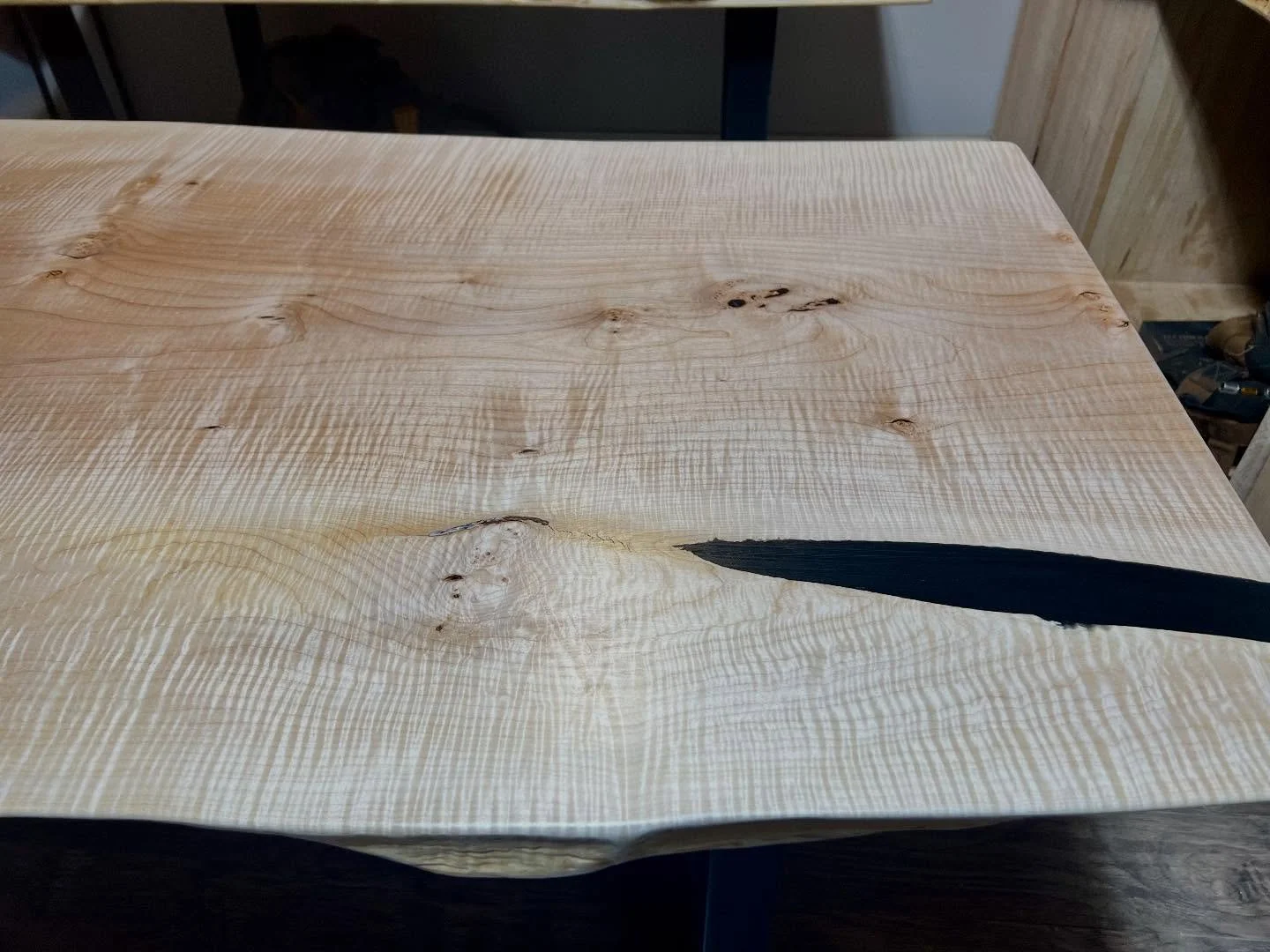 curly maple dining table8.jpg