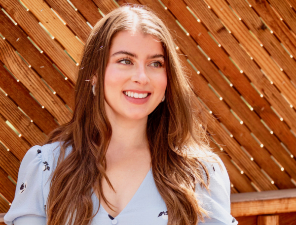 Beyond Comfort Zones: Embracing Race Dialogues with Friends and Family with Hannah Summerhill – Episode 52
