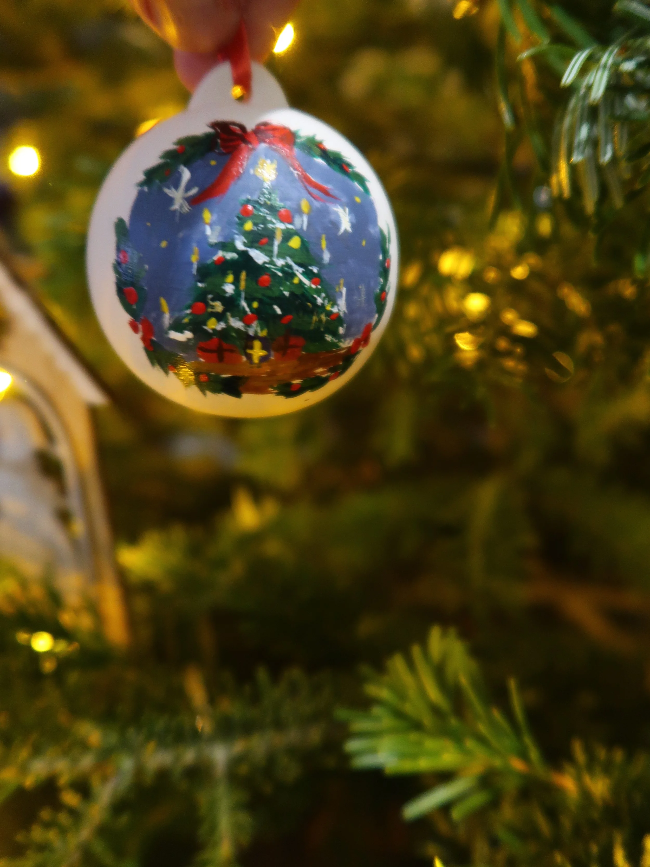 A White Christmas Tree