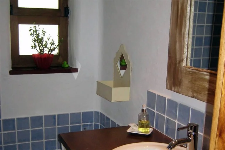 Room 7 - 7.jpg