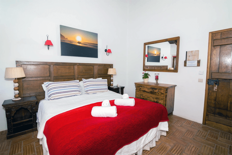 Room 4 - SOLD OUT - Luxury Private (+Companion Add-On)