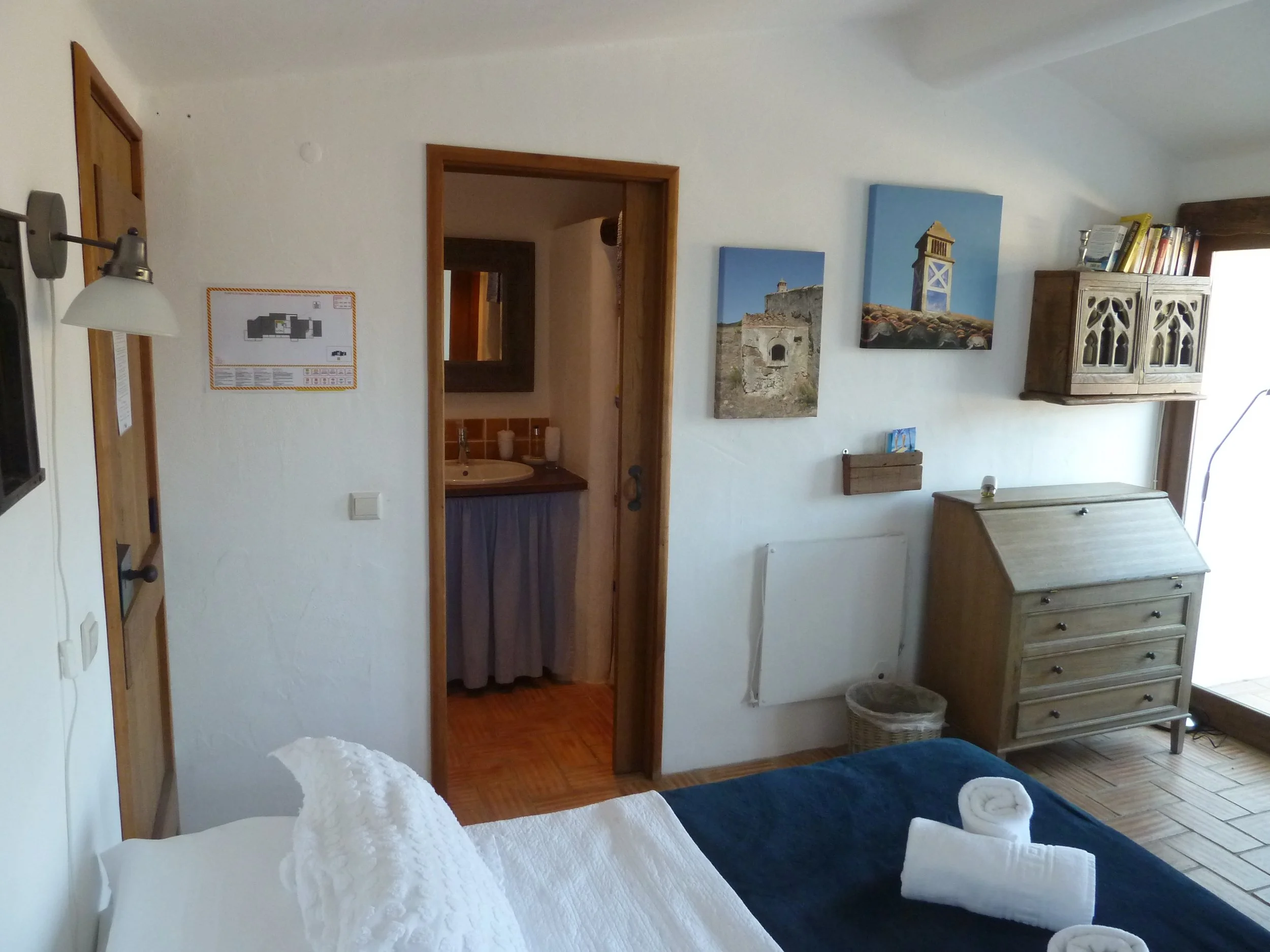 Room 10 c.JPG