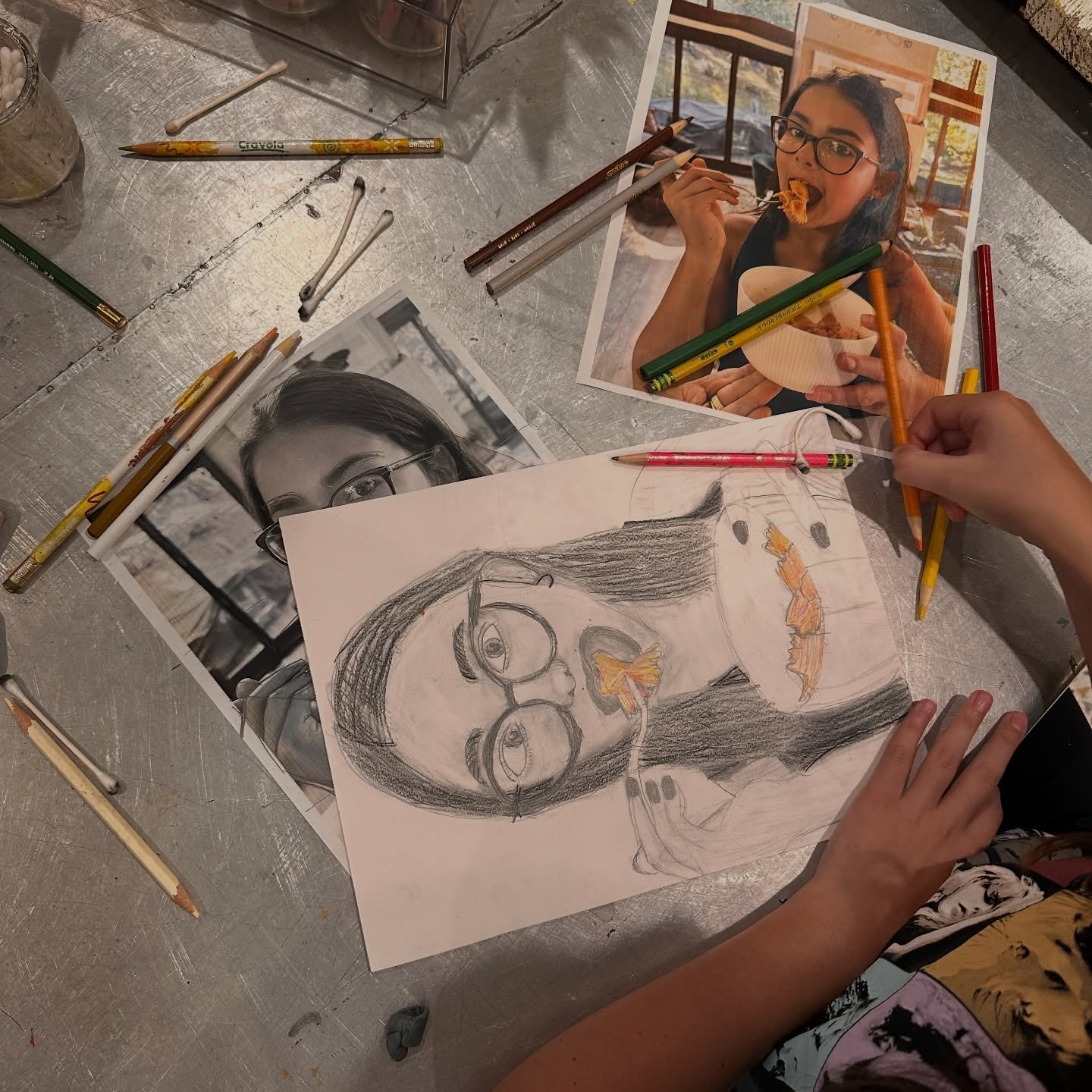 Monochromatic self portraits.  Students sketched themselves in black and white, then brought their favorite snacks to life in color. A fun way to explore contrast, identity, and the little things that make us us! 

 #StudentArt #ArtClass #SelfPortrai