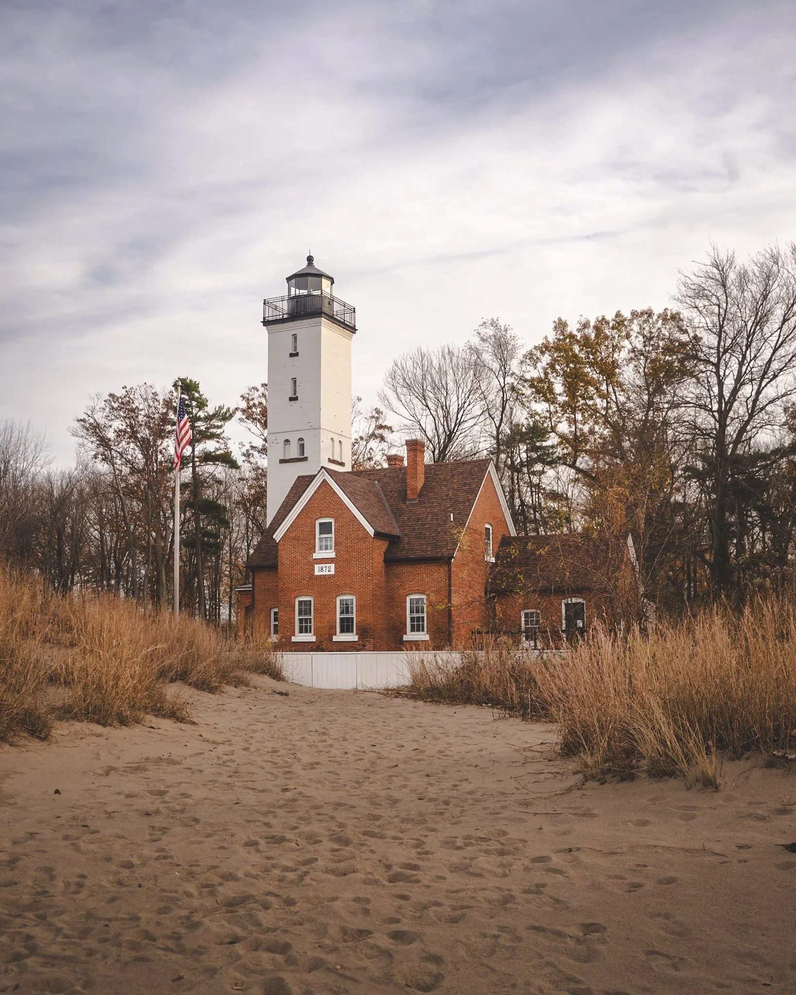 Why Presque Isle Is One of the Best Engagement Photo Locations in Erie, PA