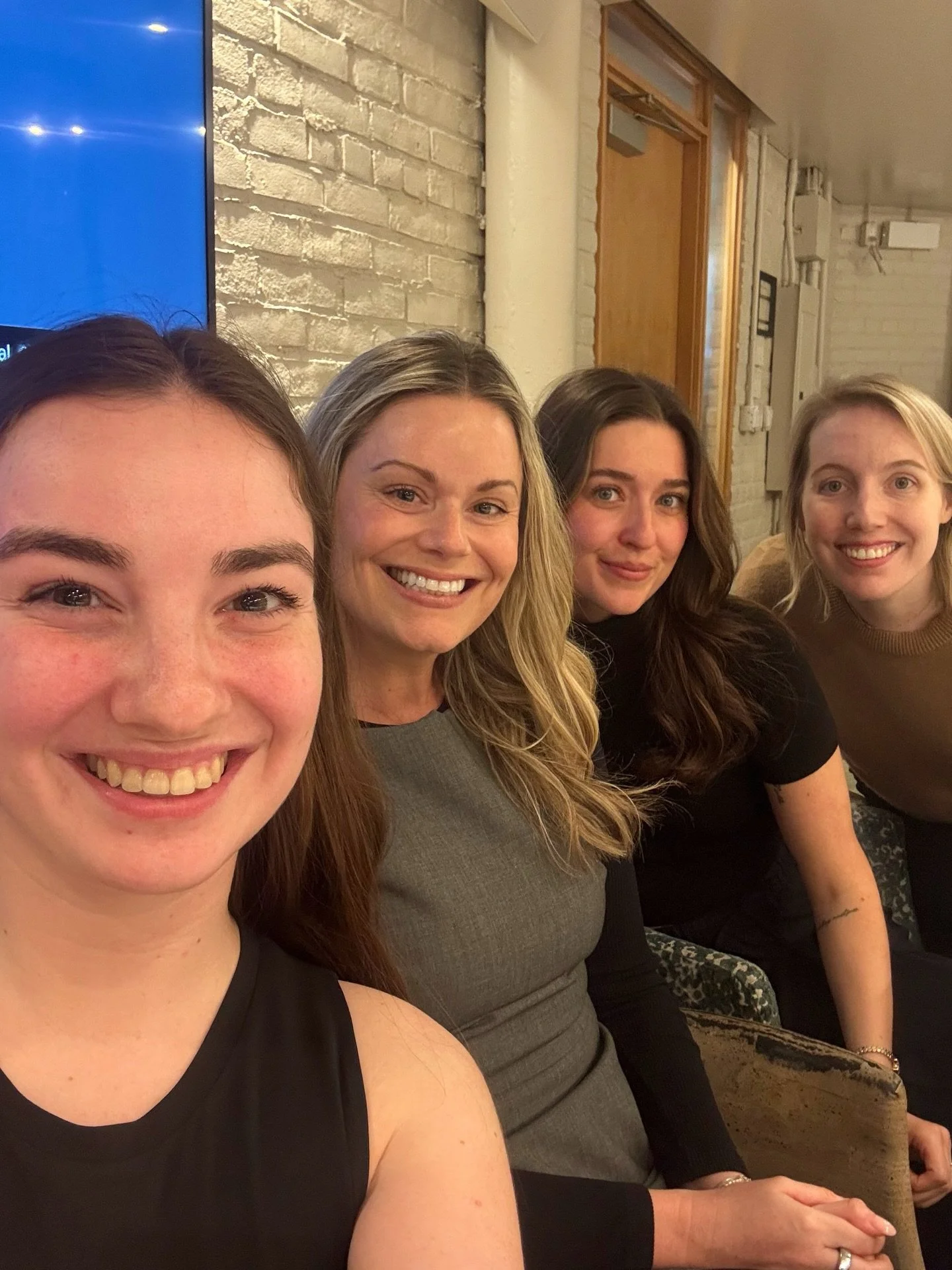 the cutest luncheon with @leadershiphub.ca !!

Incredible speakers and met some amazing entrepreneurs. 

Themes of the day:
Entrepreneurship can be feel so isolating but also feel so exciting. 
Dream big and pivot when needed. 
We are way more capabl