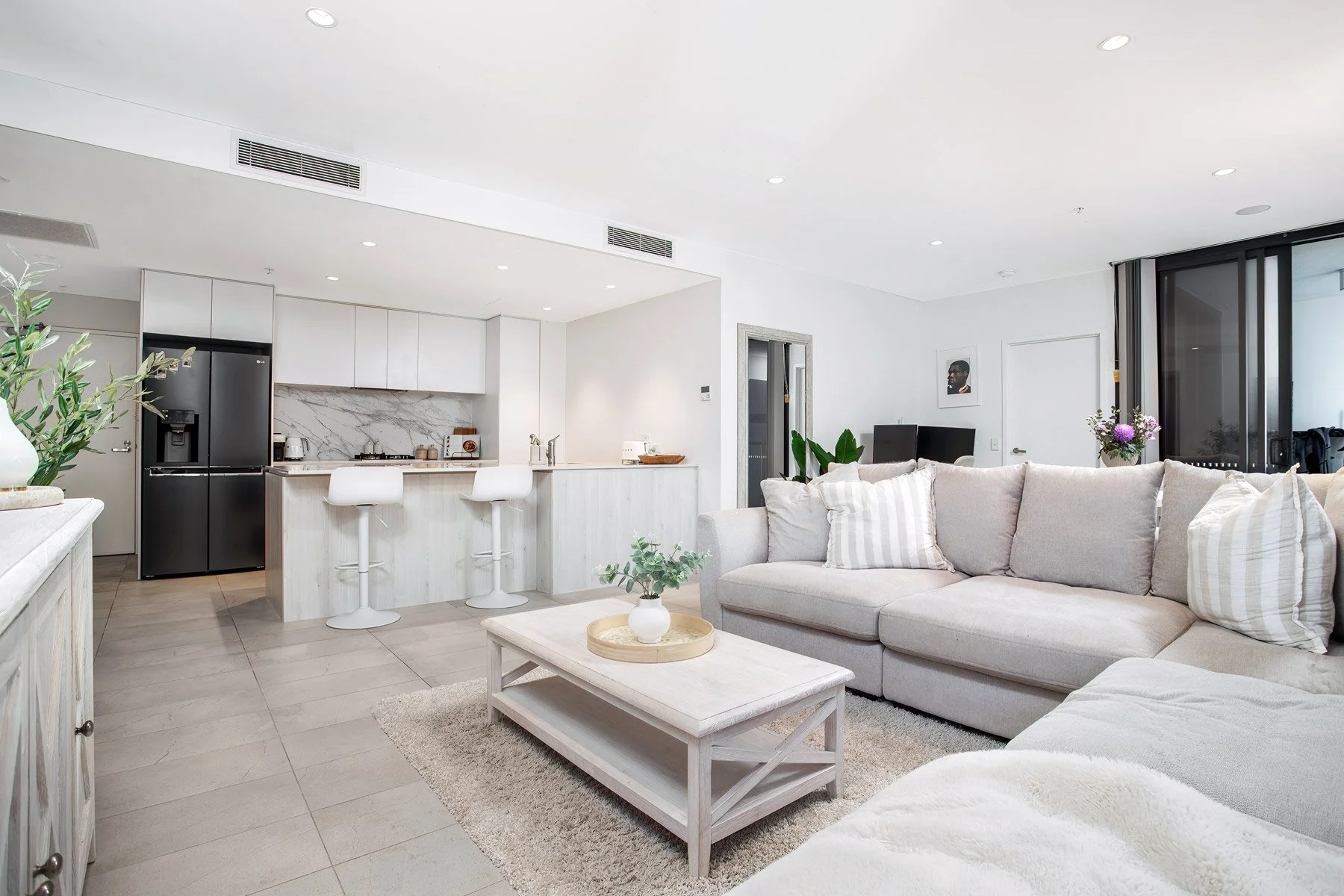 (SOLD) Unit #602 - 2 Bedroom, 2 Bathroom, 1 Car