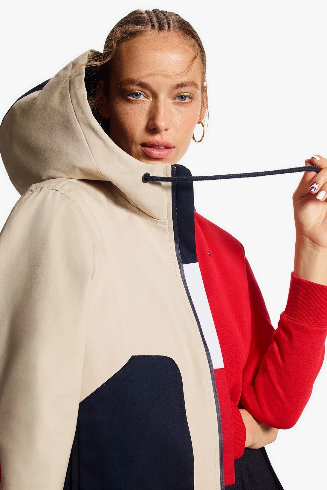 https---hypebeast.com-wp-content-blogs.dir-6-files-2020-03-tommy-hilfiger-spring-collection-winnie-harlow-candice-swanepoel-hannah-ferguson-campaign-10.jpg