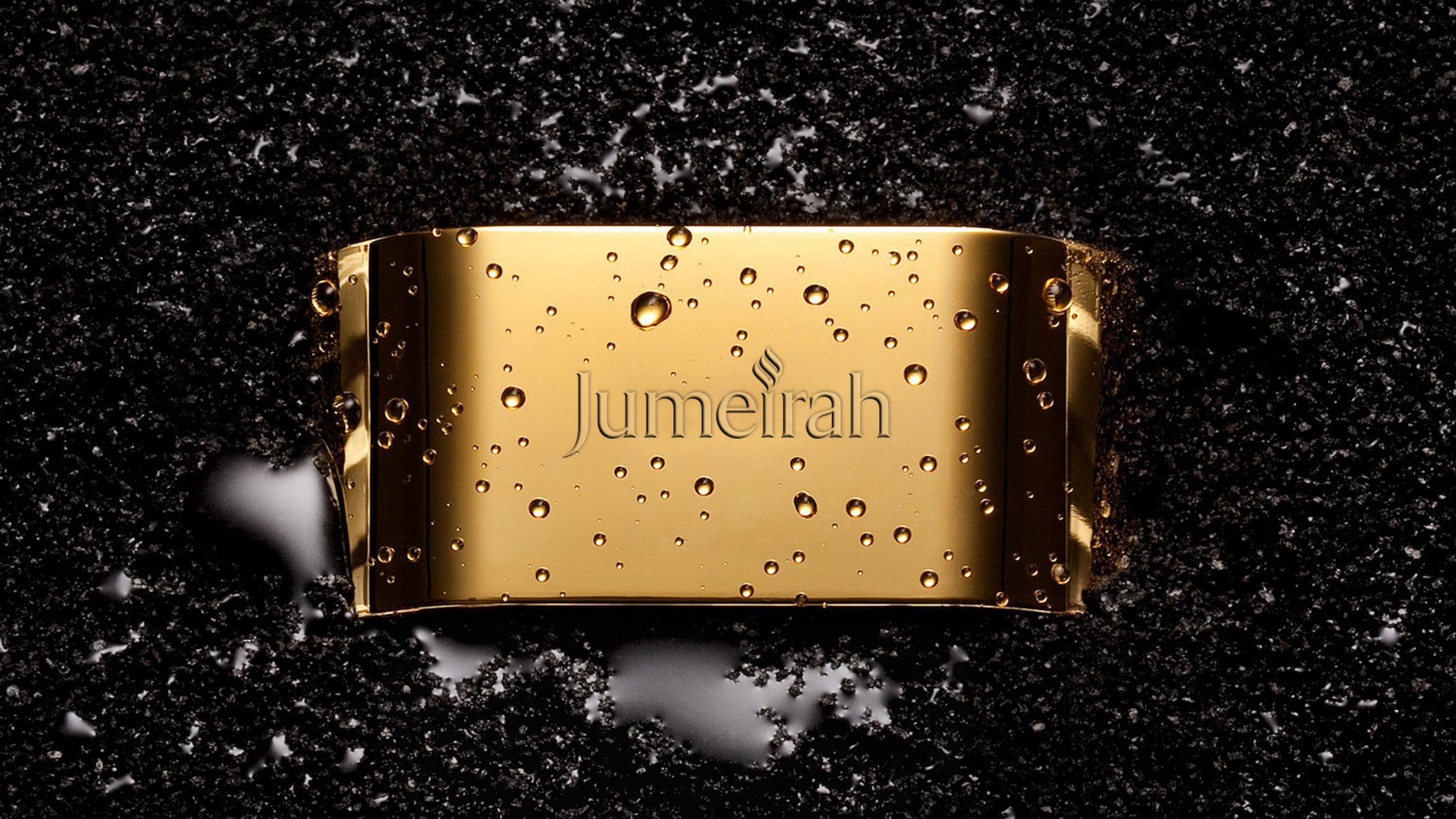 JUMEIRAH_PRESENTATION_PORTFOLIO_Page_01.jpg