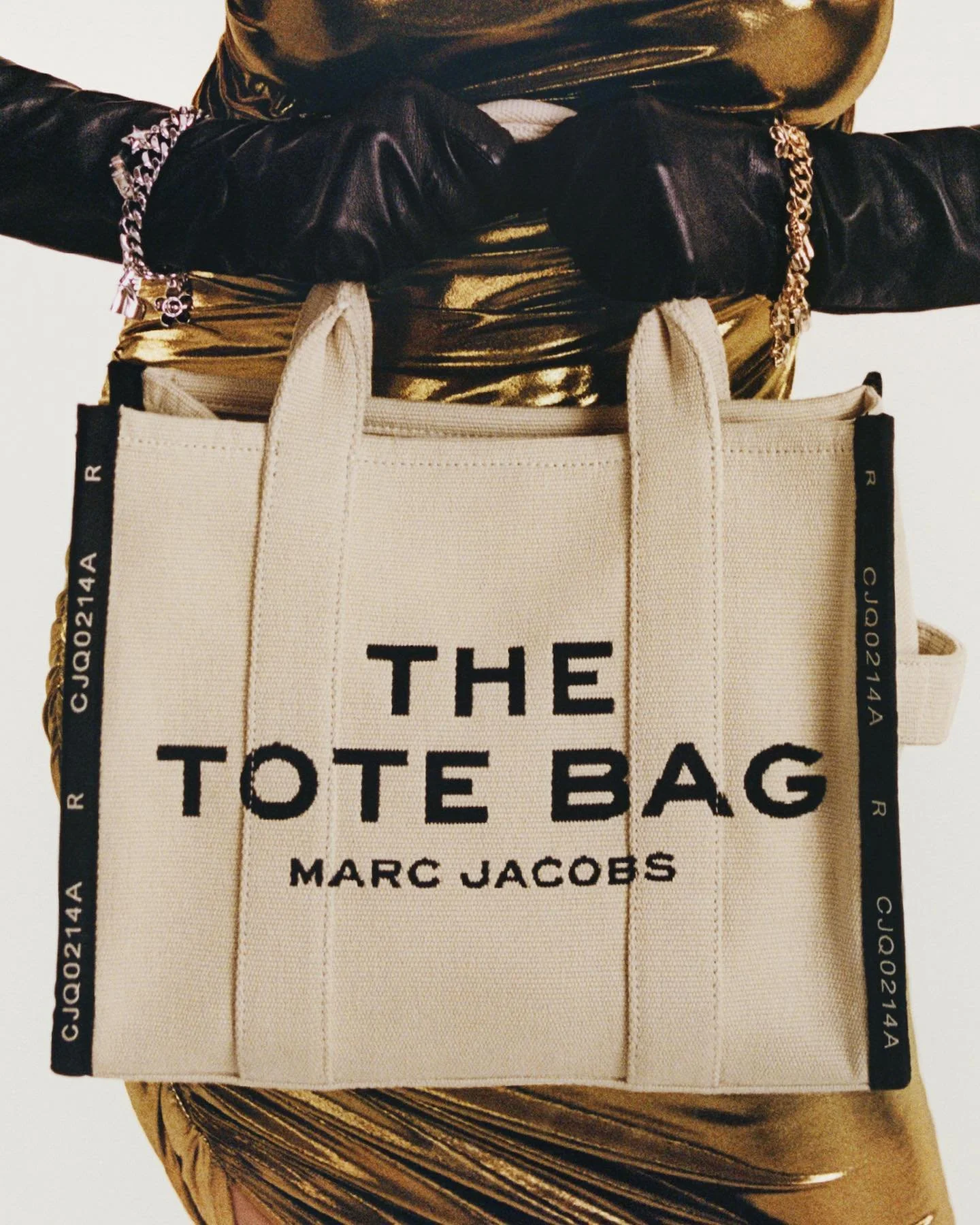 marcjacobs_1714139894_3354771041455648895_1024067.jpg