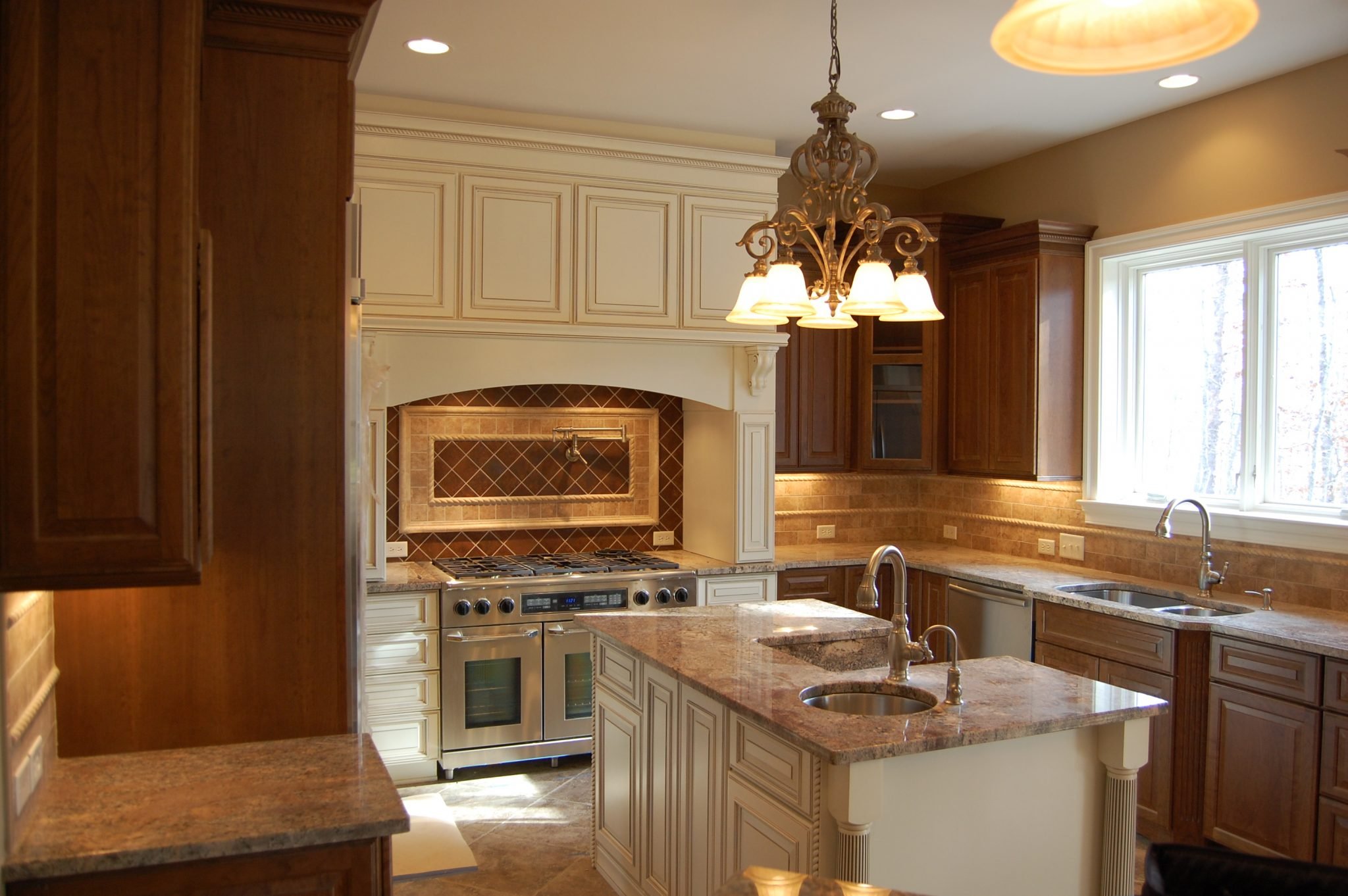 refinished kitchen fredericksburg custom homes.jpeg