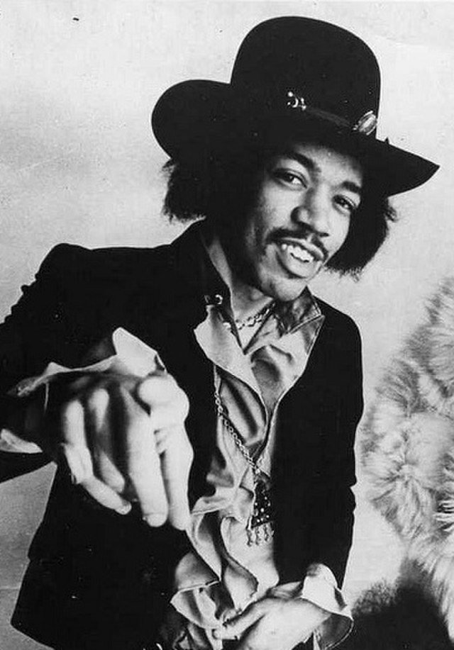 Jimi_Hendrix_experience_1968_(cropped).jpeg