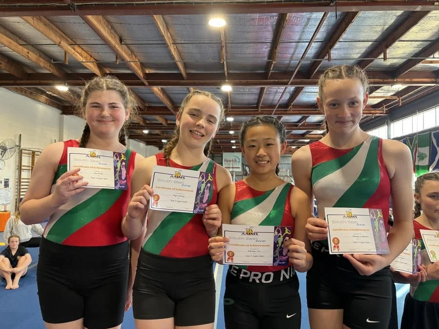 SEZ Gymnastics girls-2.jpg