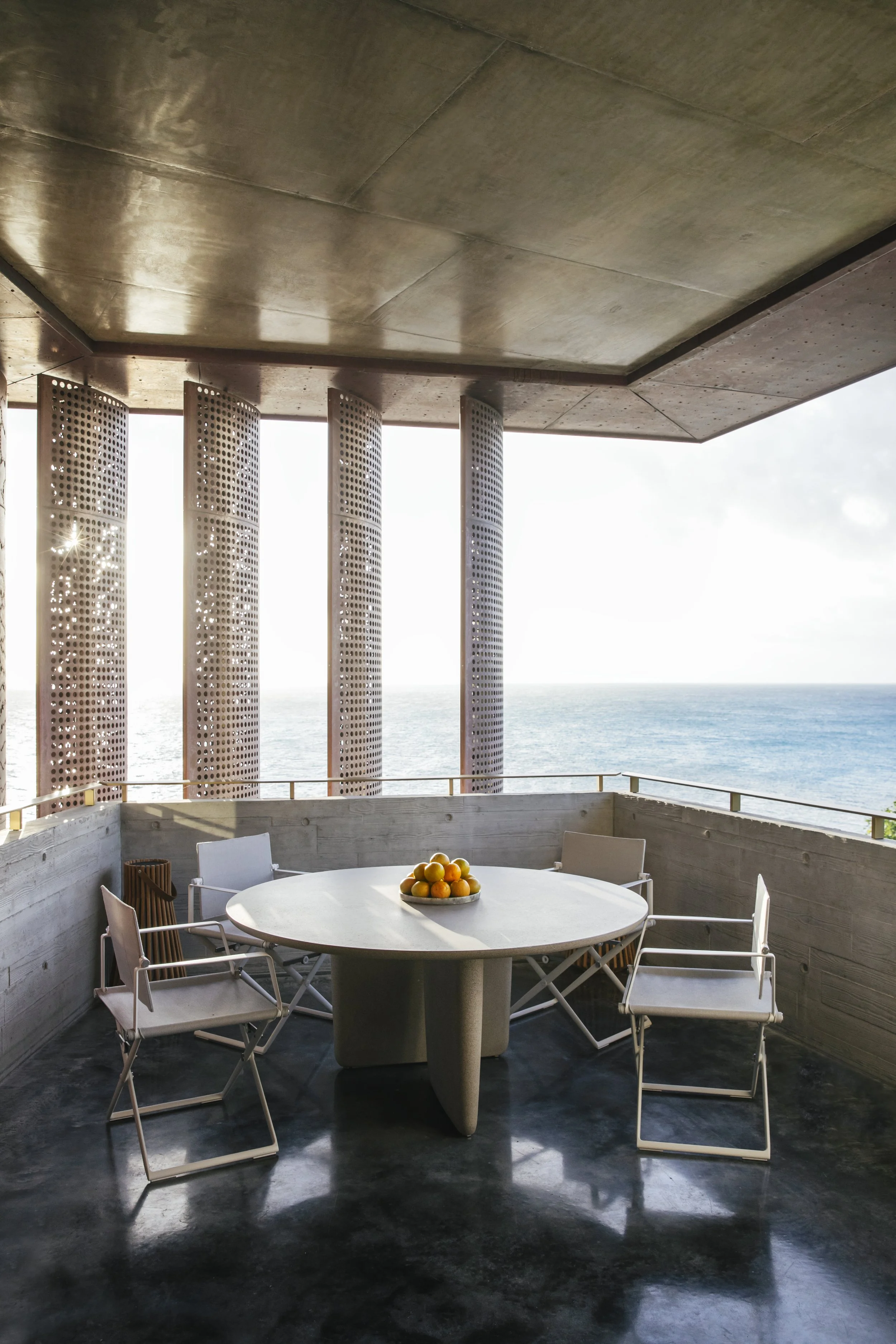EliseHassey_TheHouse_LizardIsland_1215.jpg