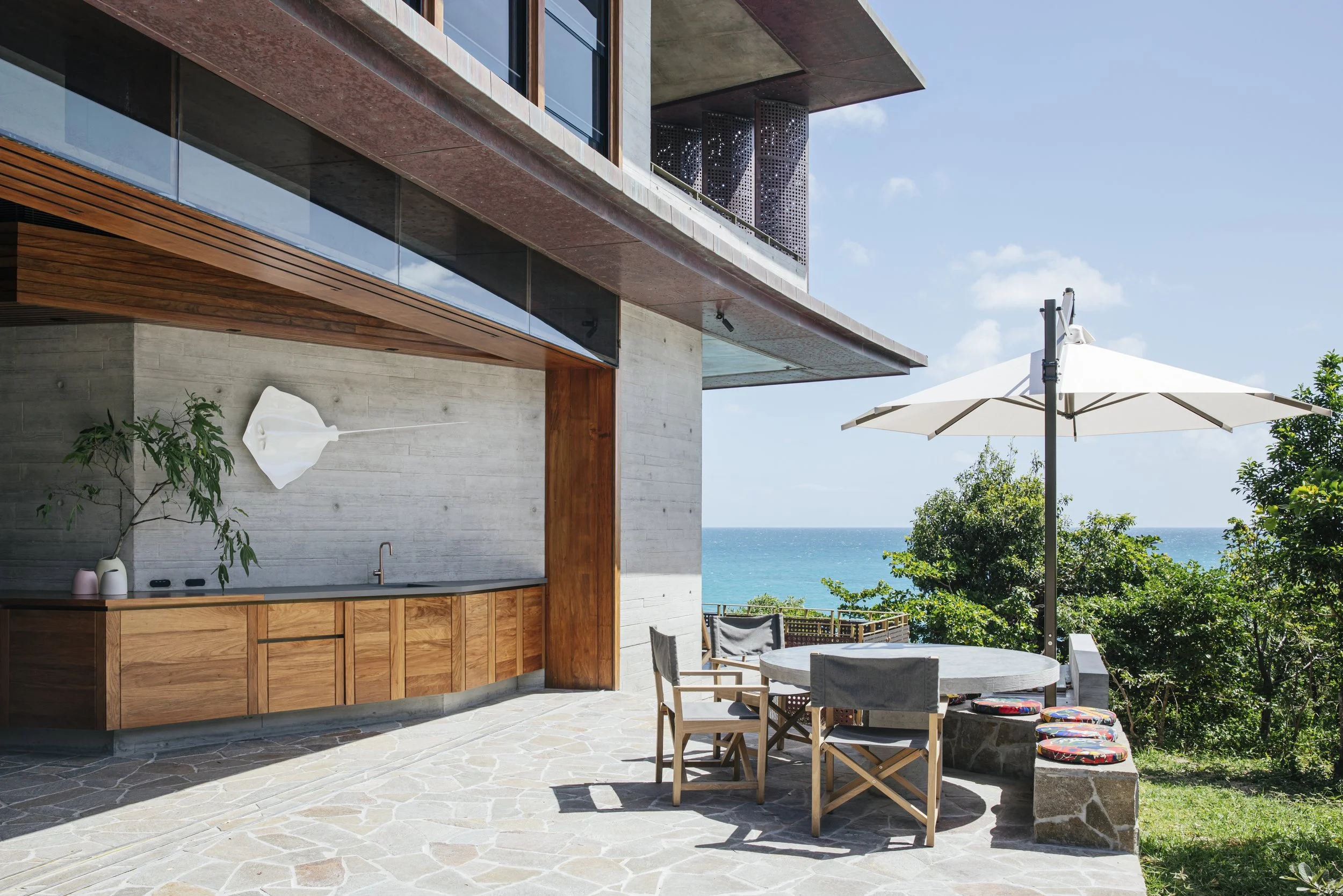 EliseHassey_TheHouse_LizardIsland_1261.jpg