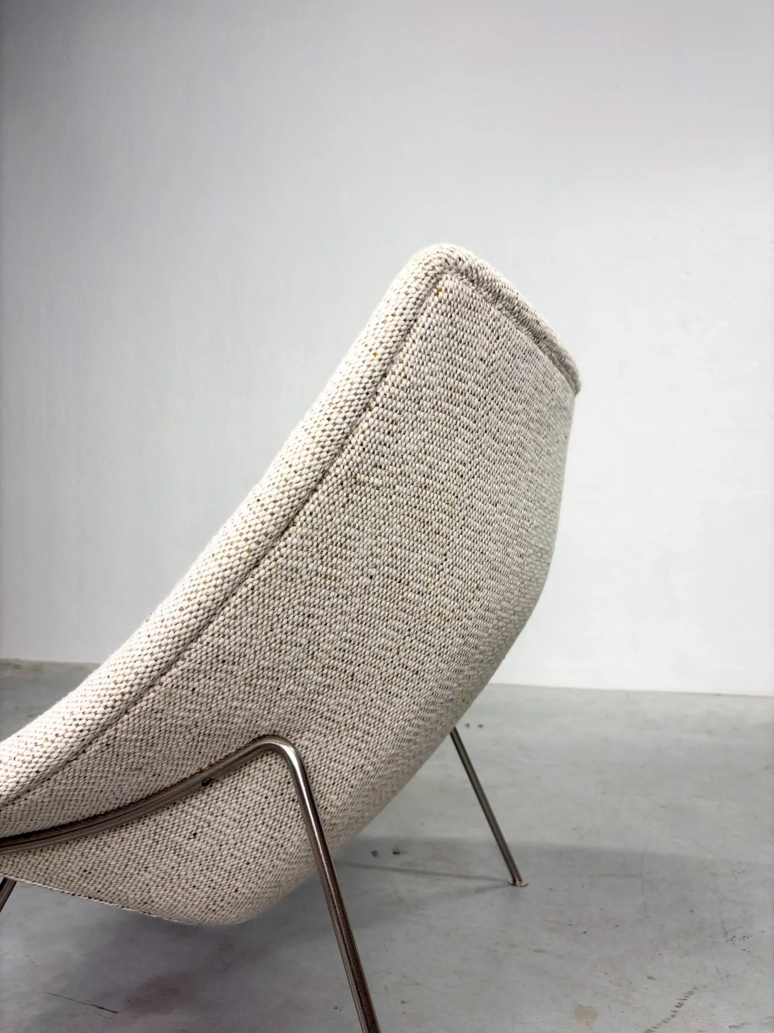 'Big Oyster' 157 Fauteuil van Pierre Paulin voor Artifort (7).jpeg