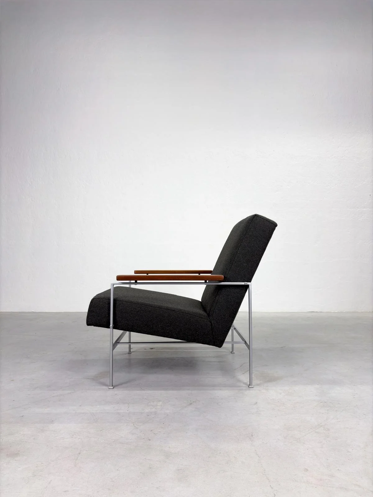 Fauteuil model '2280' van Rob Parry voor Gelderland (12).jpeg