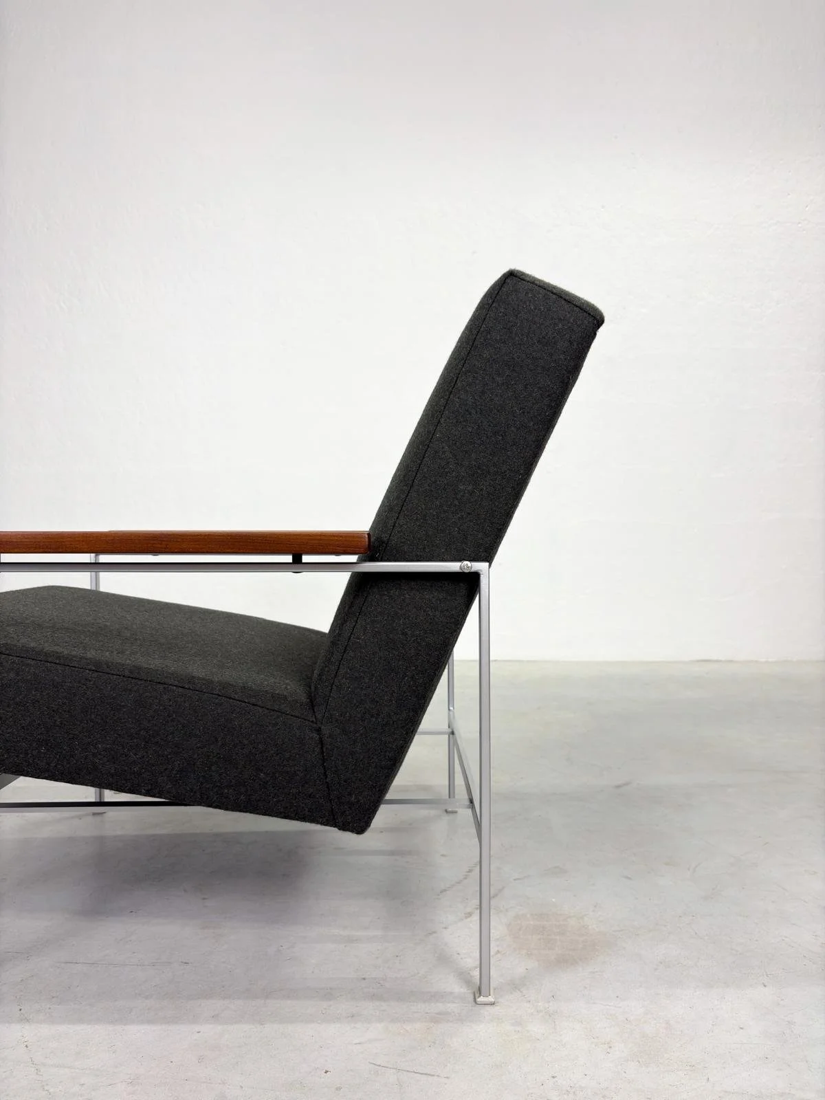 Fauteuil model '2280' van Rob Parry voor Gelderland (13).jpeg