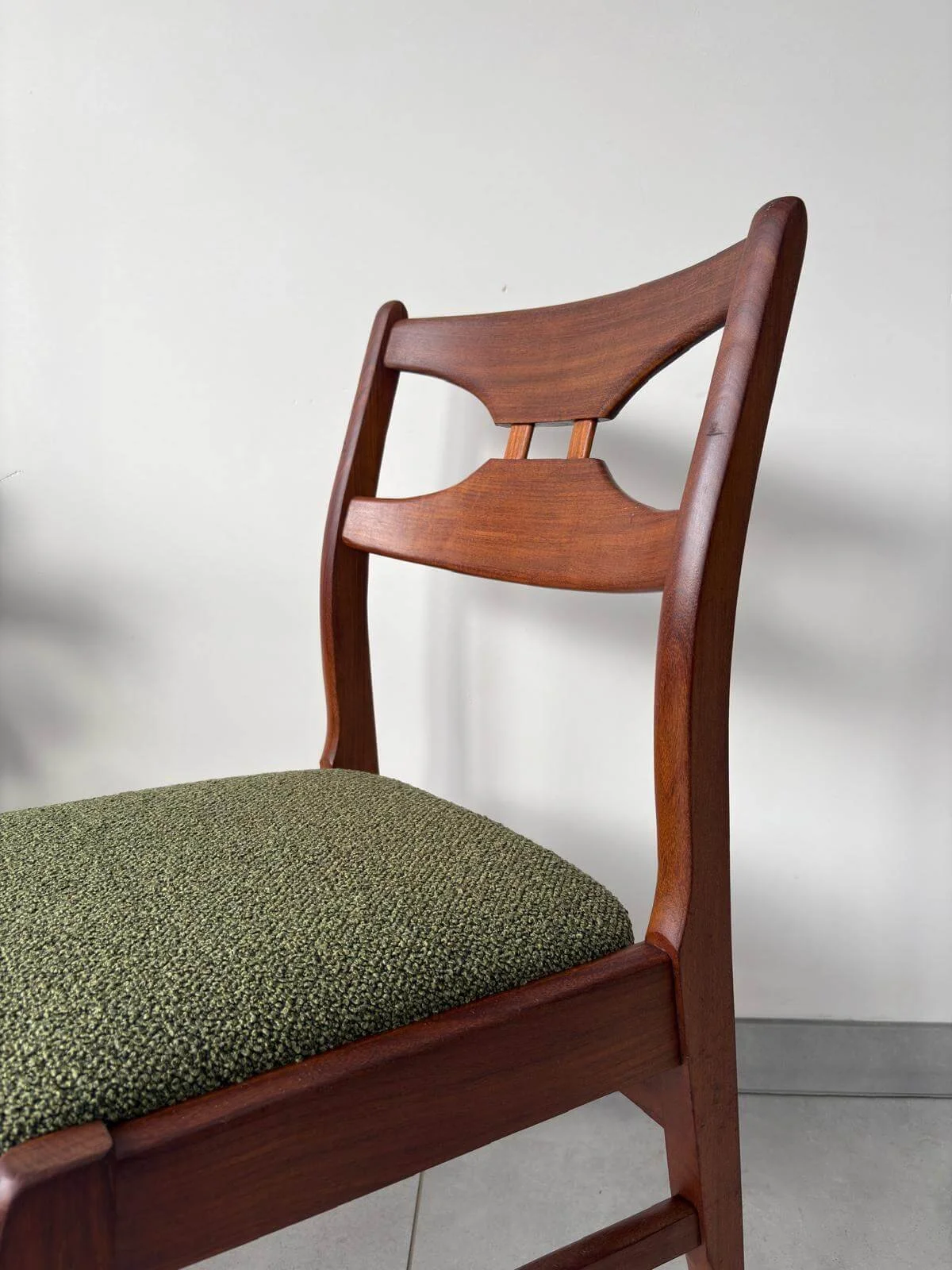 Set vintage Deense eetkamerstoelen BAKO (5).jpg