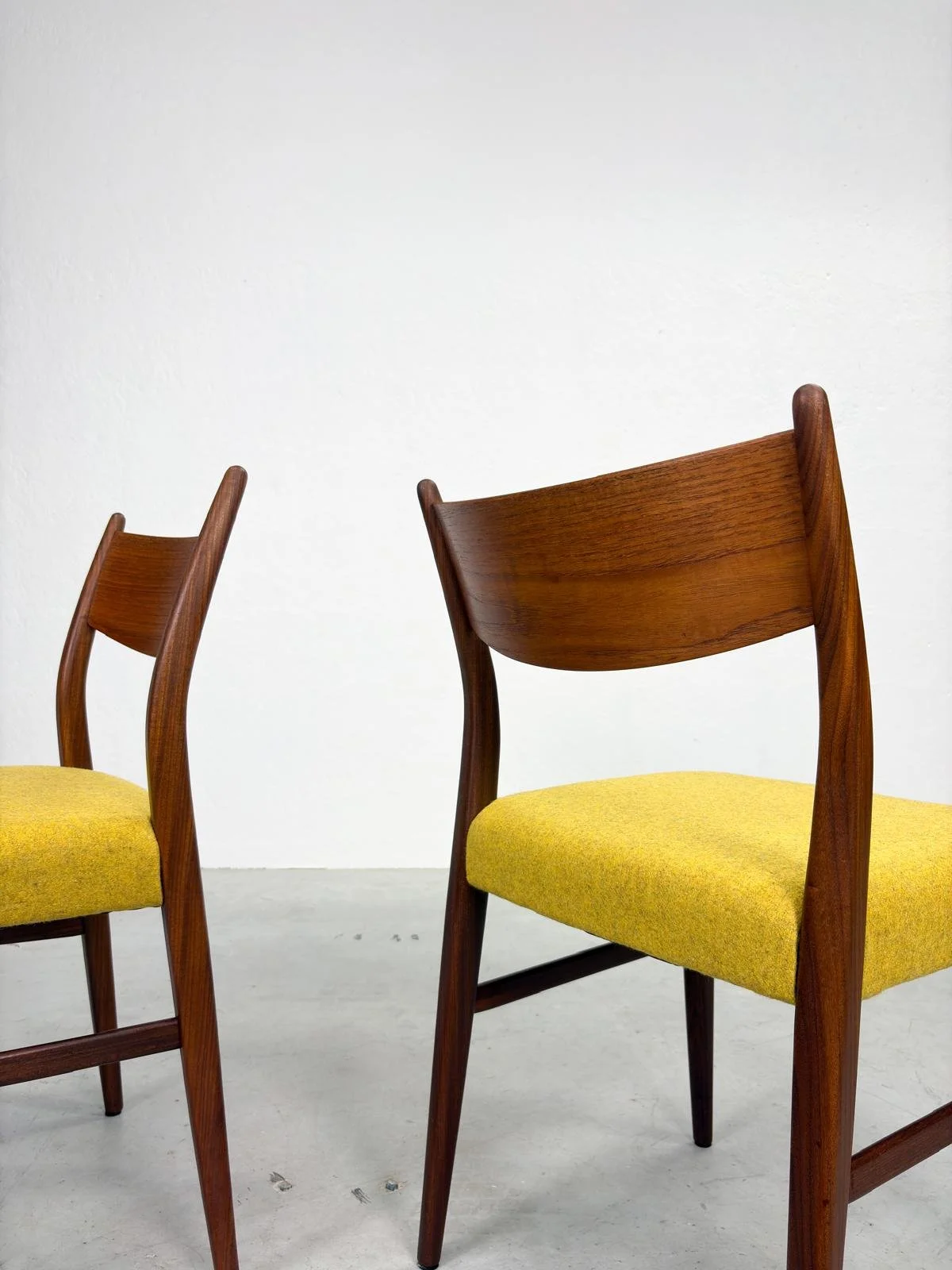 Set 'SA10' Eetkamerstoelen van Cees Braakman voor Pastoe (1).jpeg