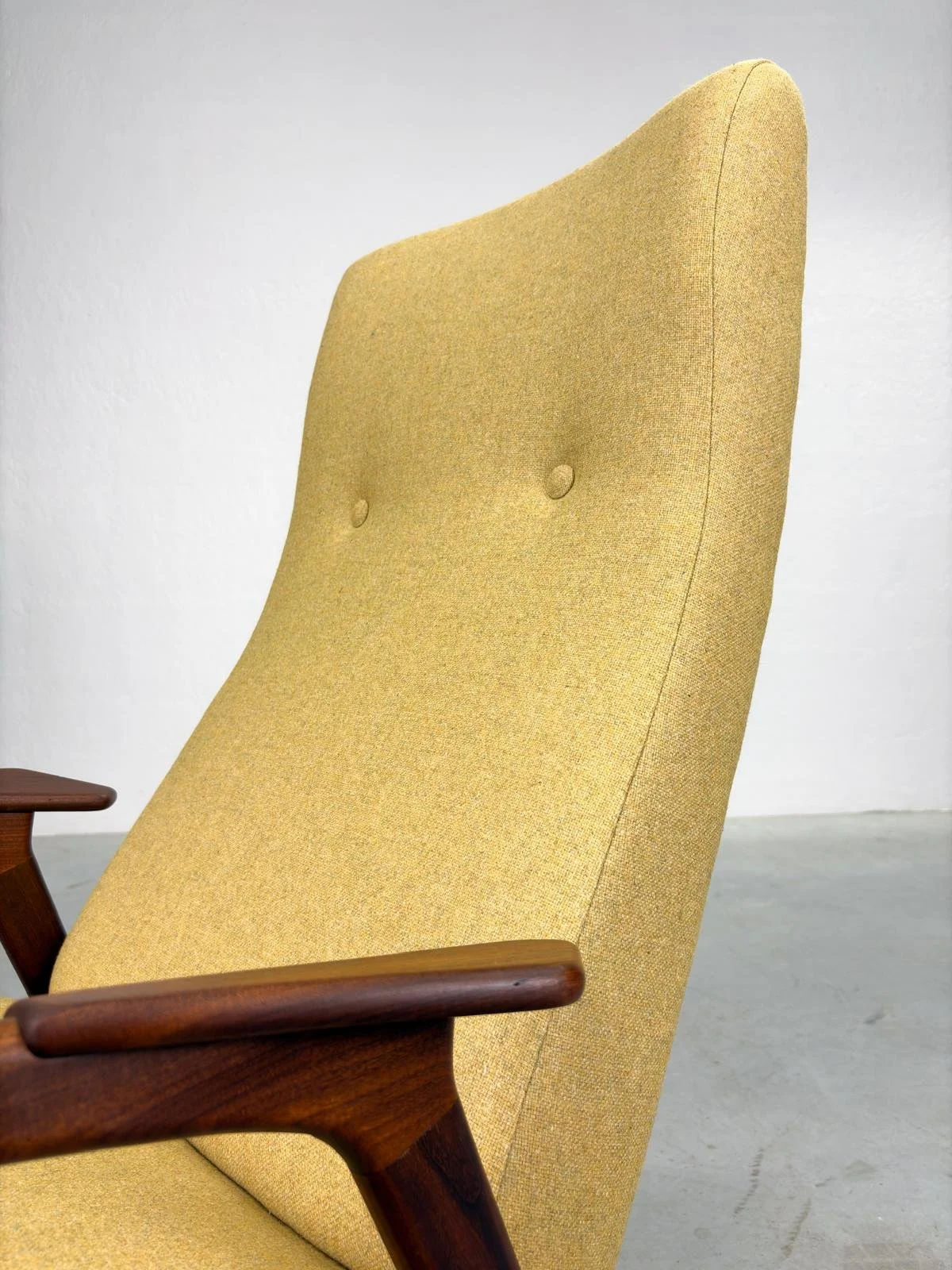 Pastoe 'Ruster' Fauteuil van Yngve Ekström Hoog (13).jpeg