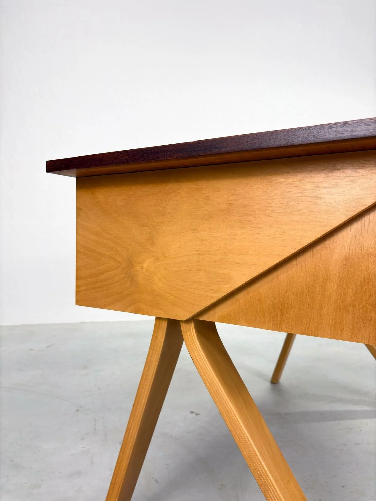 Pastoe 'EB32' Berkenserie Bureau van Cees Braakman (12).jpeg