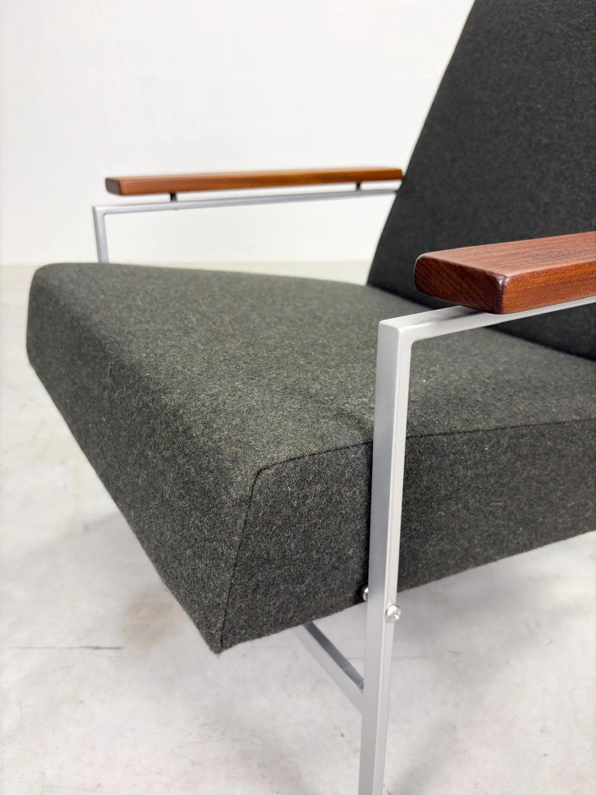 Fauteuil model '2280' van Rob Parry voor Gelderland (7).jpeg