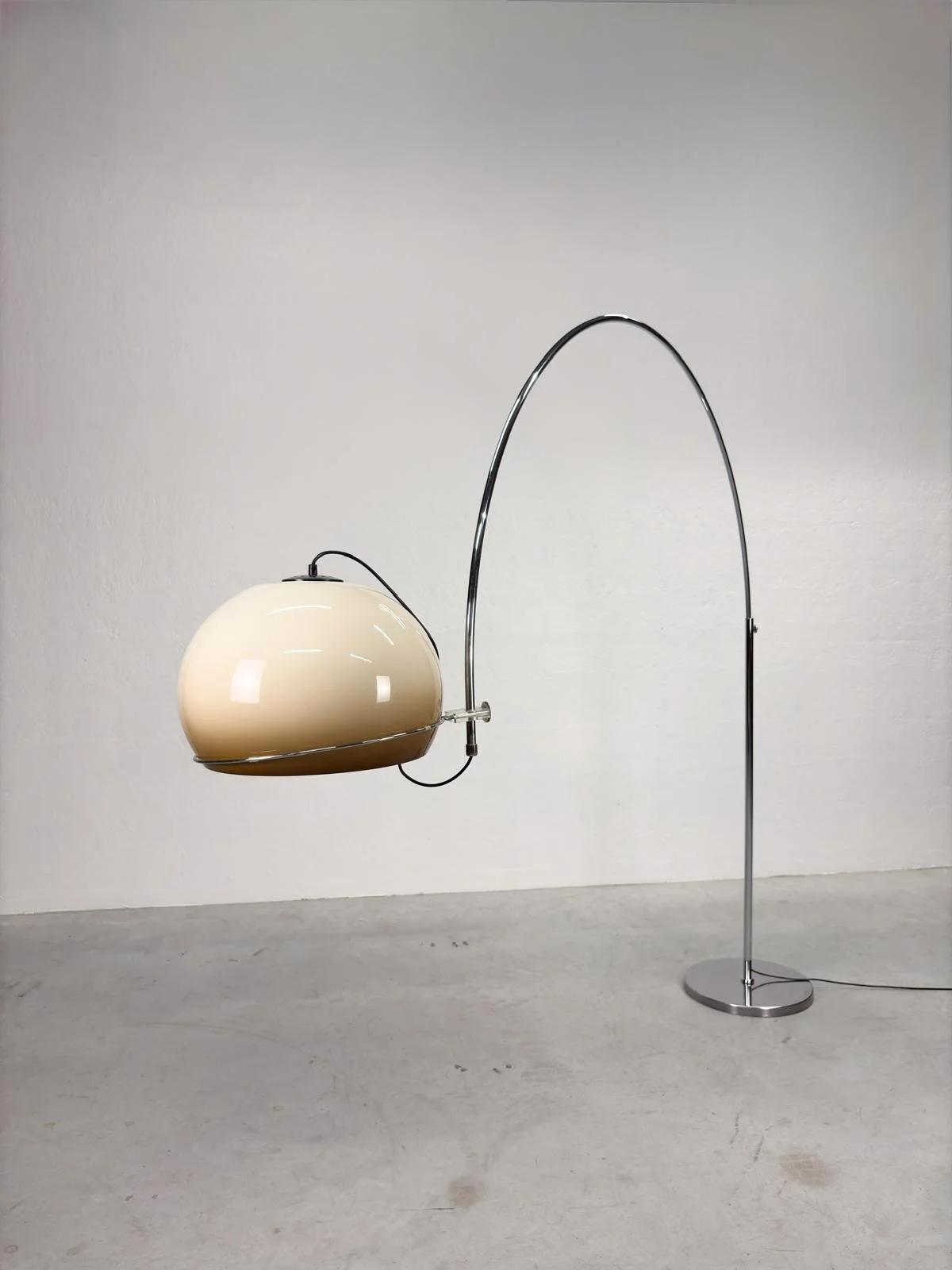 XXL Space Age Boog Vloerlamp (2).jpeg