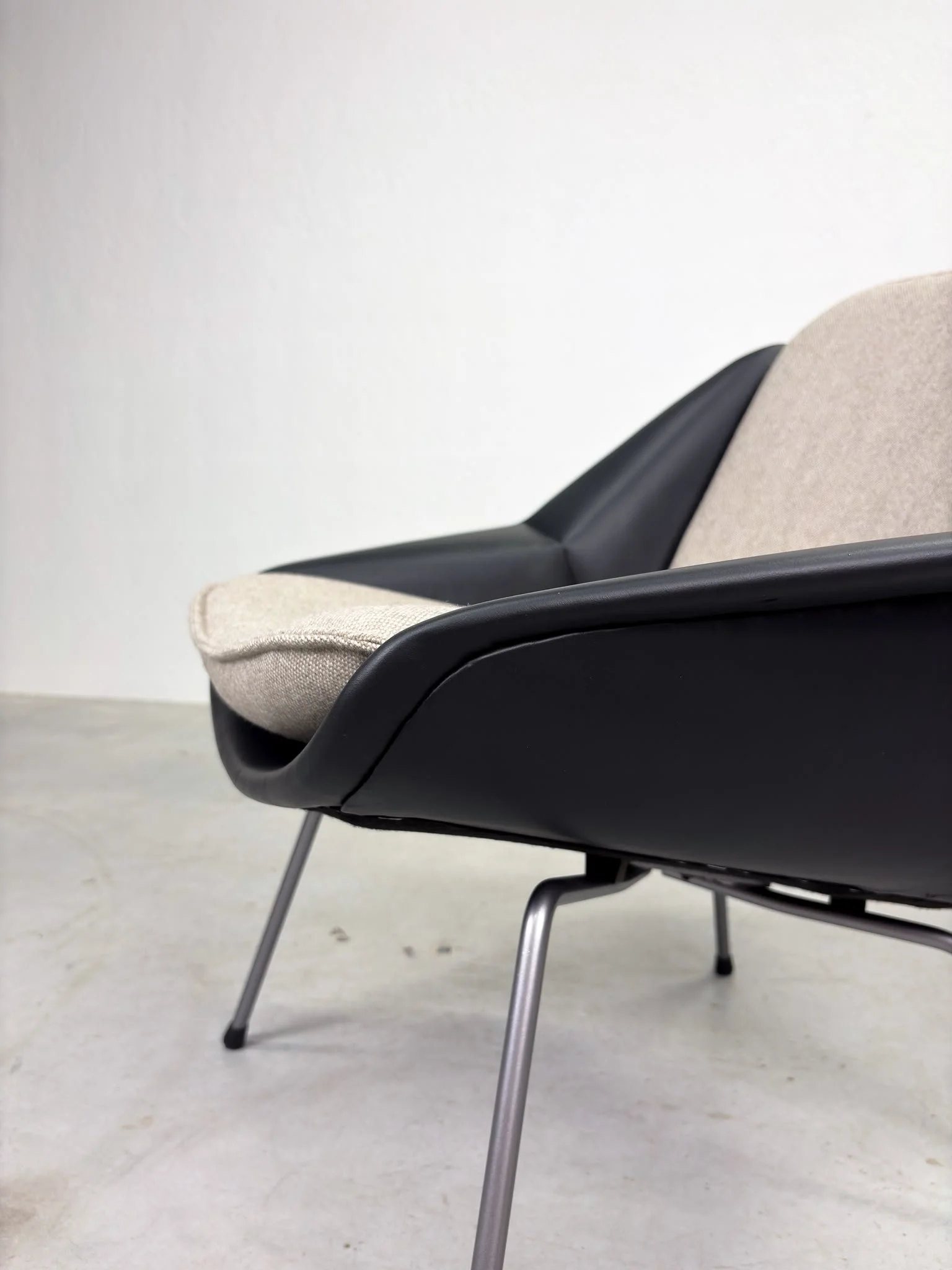 'FM04' Fauteuil van Cees Braakman voor Pastoe (4).jpeg
