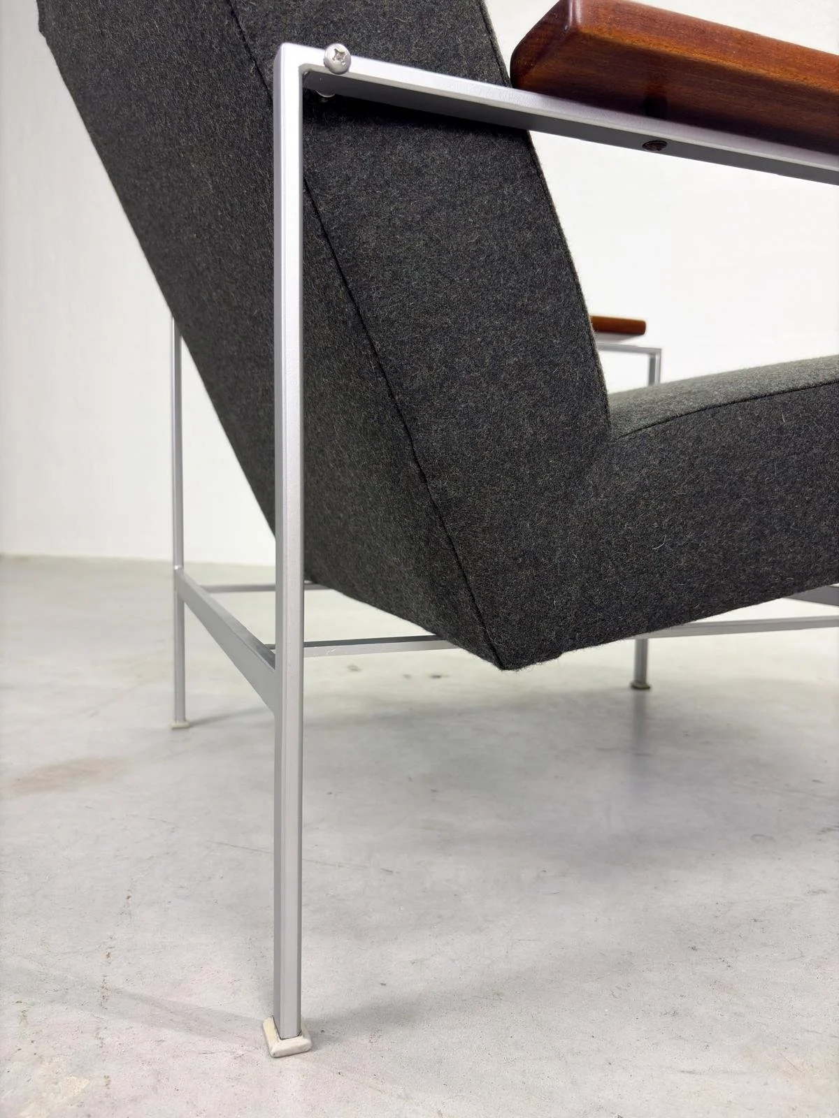 Fauteuil model '2280' van Rob Parry voor Gelderland (4).jpeg