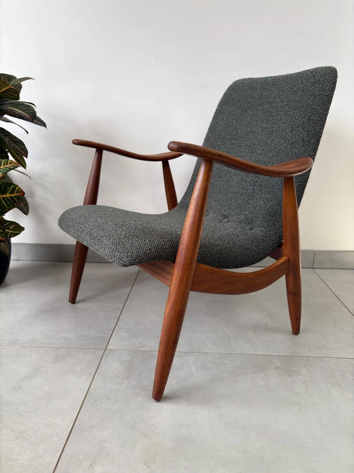 Vintage Fauteuil Louis van Teeffelen A-serie Donkergroen (4).jpg