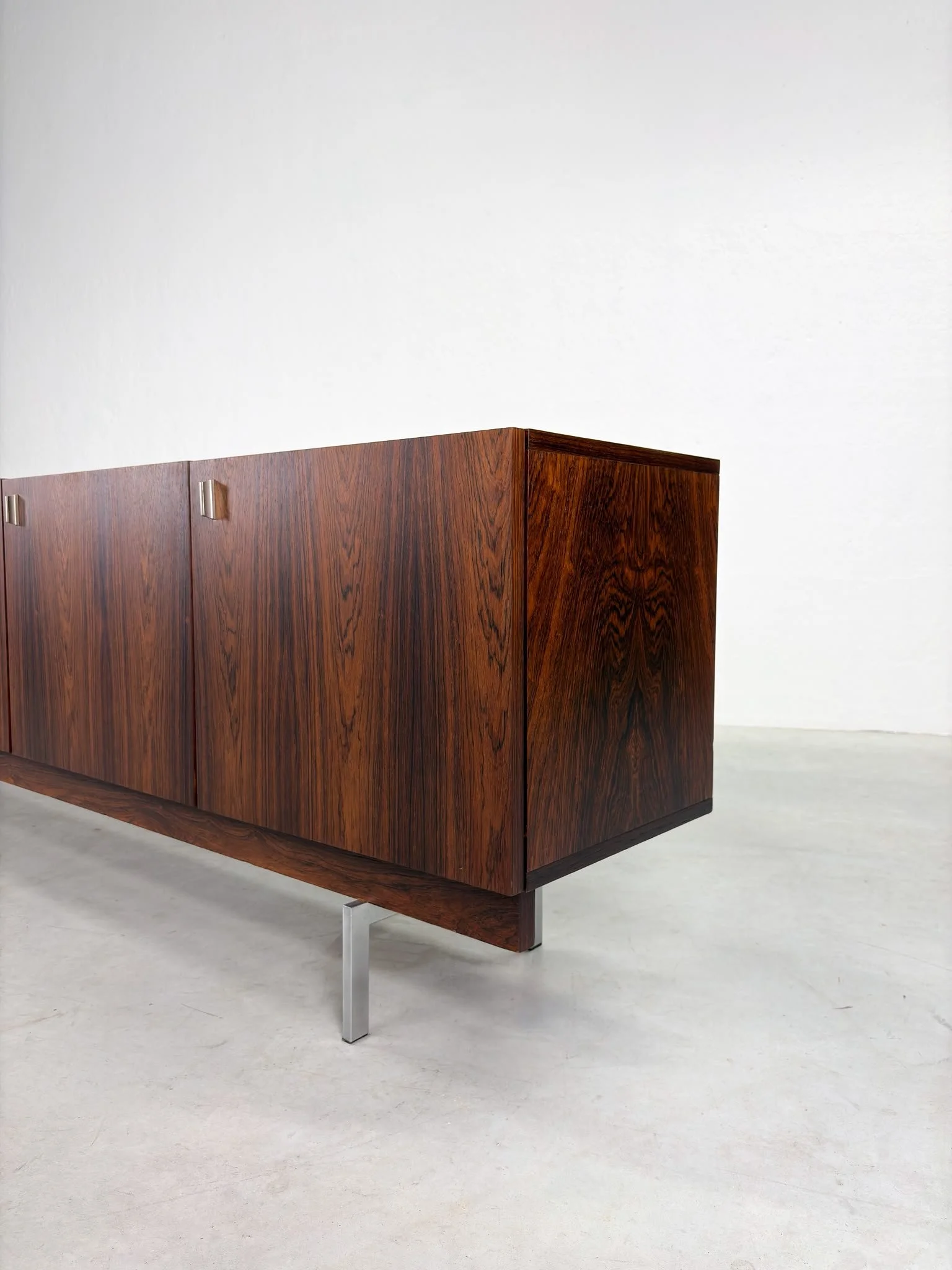 Zeldzaam 'Propos' Sideboard in Palissander van Hulmefa (14).jpeg