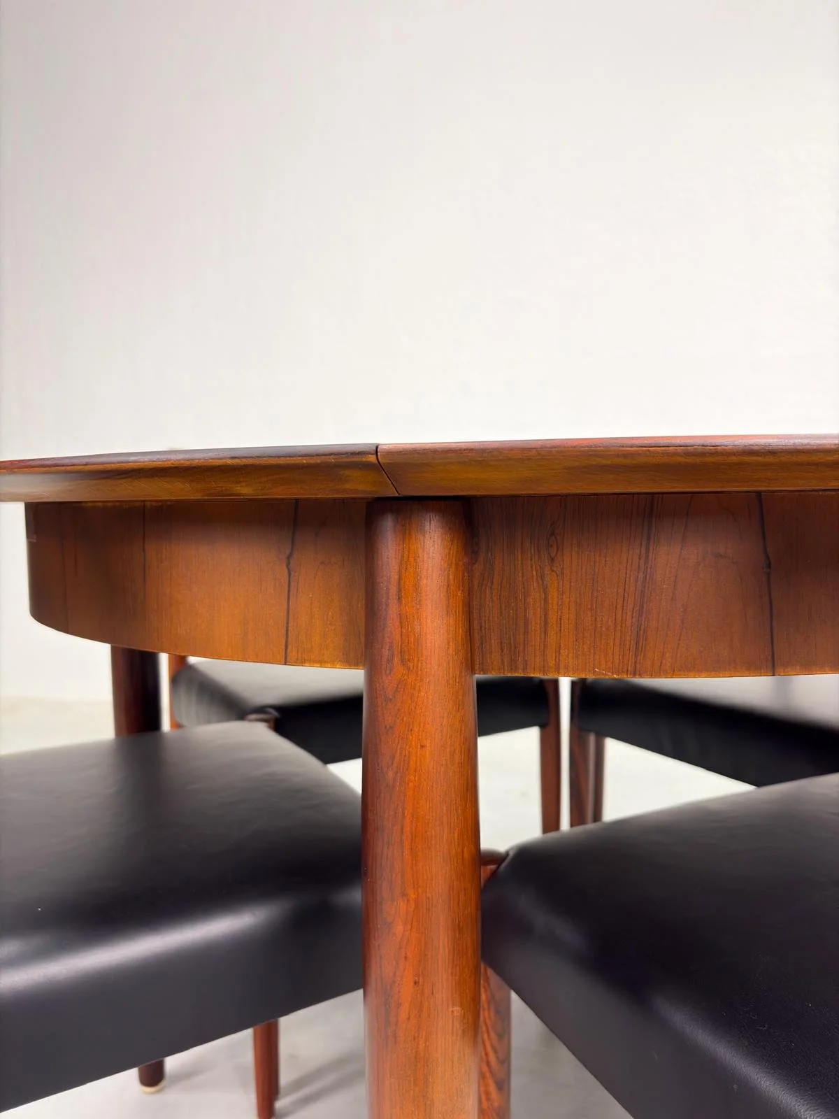 Mid-century Palissander Eetkamerset van Lübke (19).jpeg