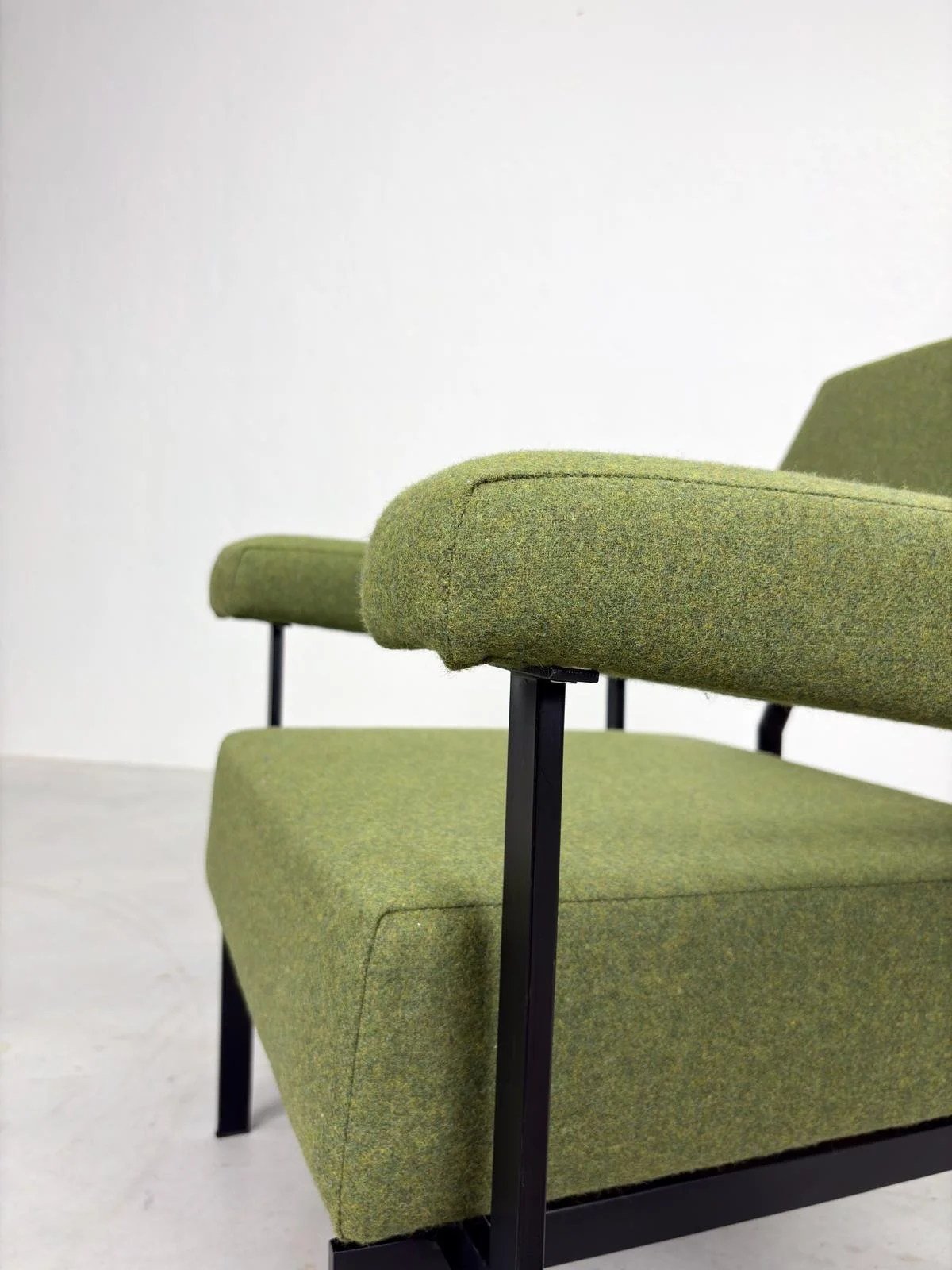 'FM07' Fauteuil van Cees Braakman voor Pastoe (12).jpeg