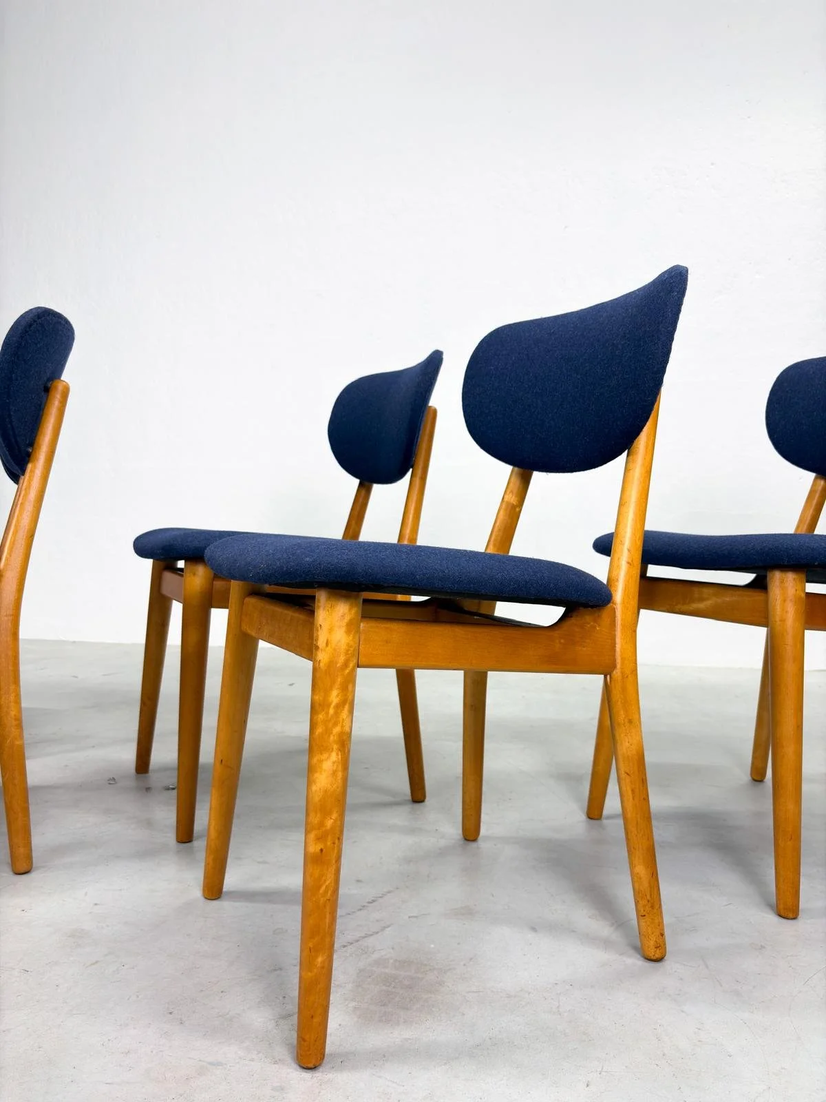 Set 'SB13' Eetkamerstoelen van Cees Braakman voor Pastoe (8).jpeg