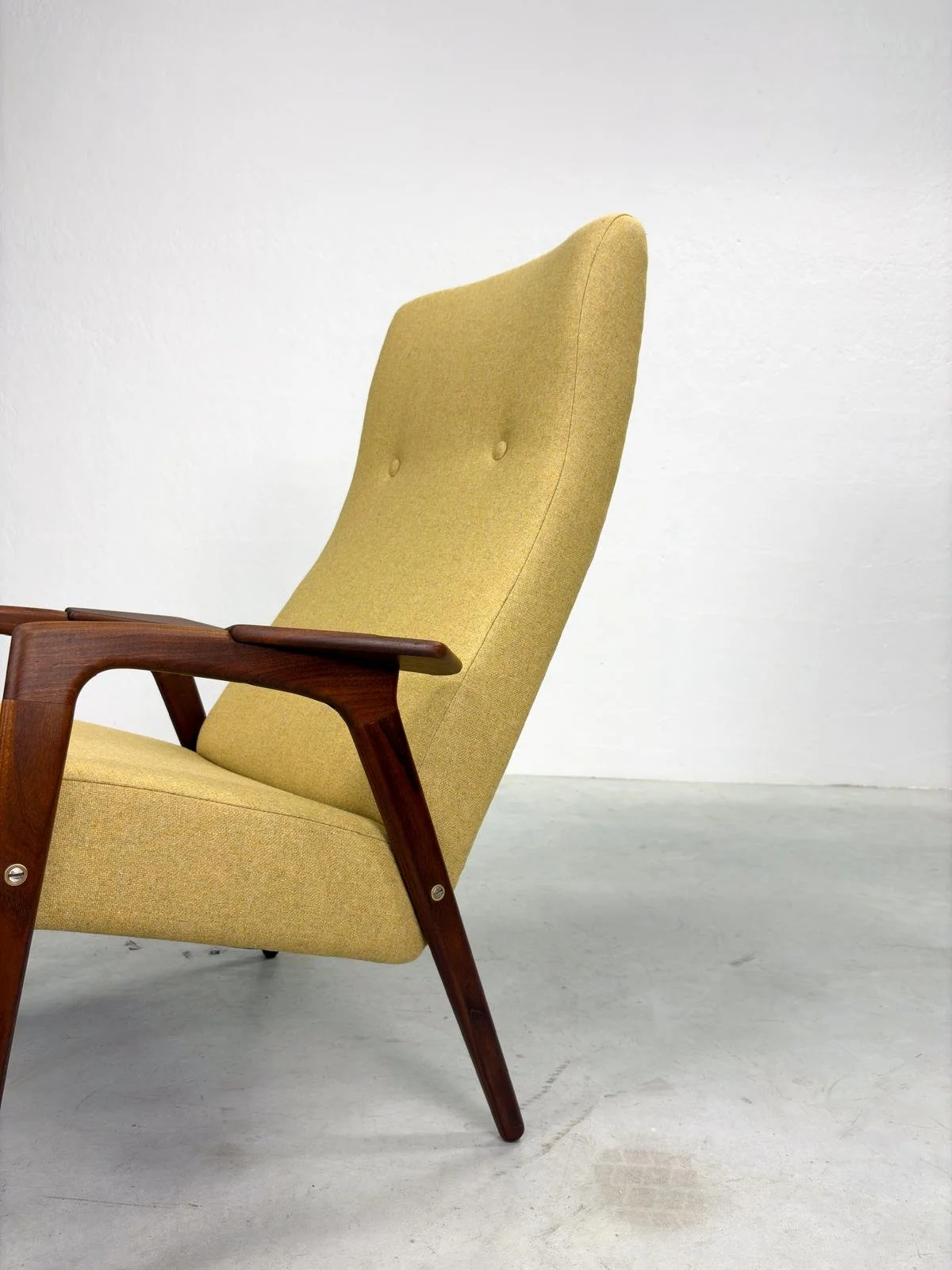 Pastoe 'Ruster' Fauteuil van Yngve Ekström Hoog (3).jpeg