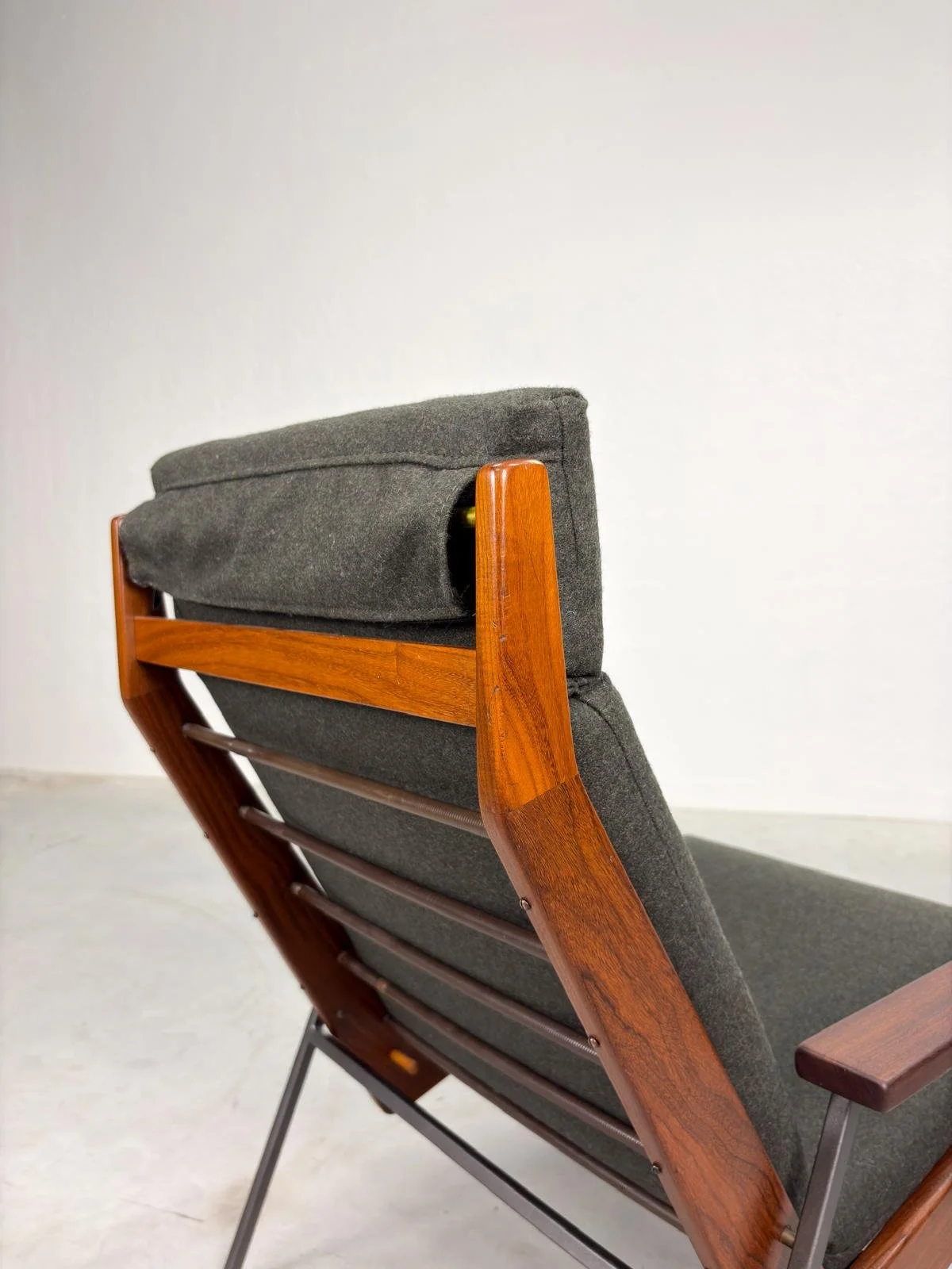 Rob Parry '1611 Lotus' Fauteuil voor Gelderland (6).jpeg