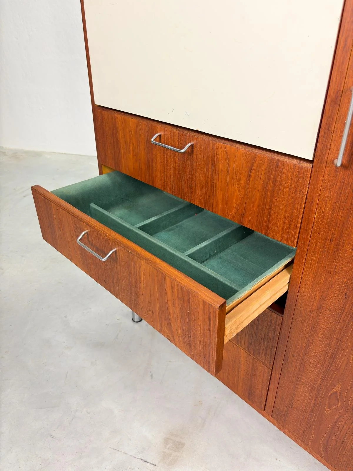 Pastoe 'Made to Measure' Dressoir van Cees Braakman (14).jpeg