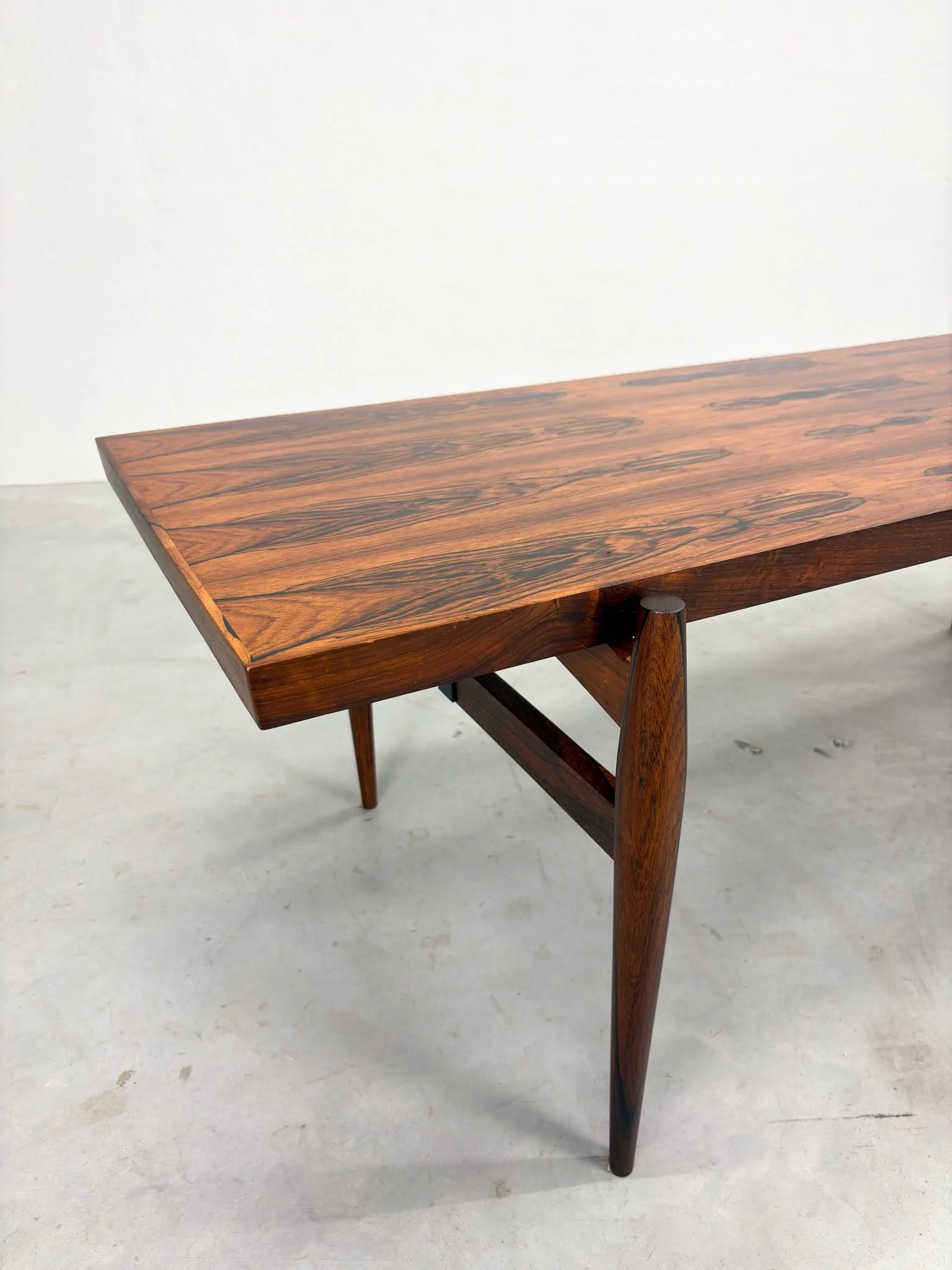 Deense Mid-century Salontafel van Palissander (7).jpeg