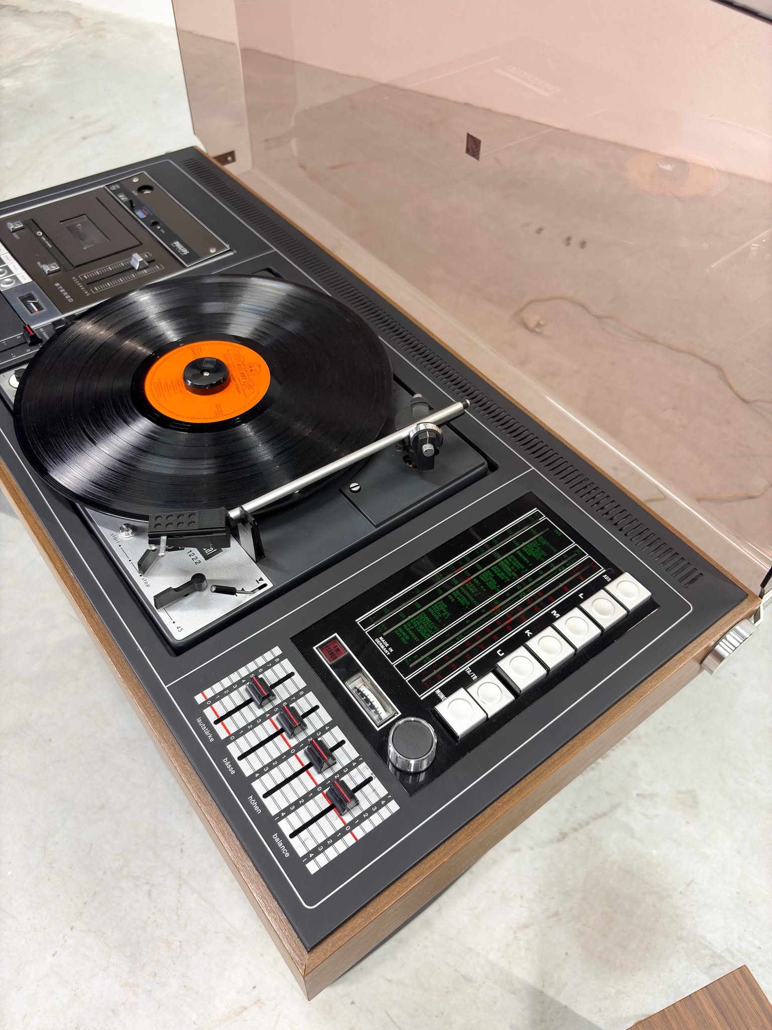Vintage Rosita 'KL460' Stereo met Dual 1222 Platenspeler (9).jpeg