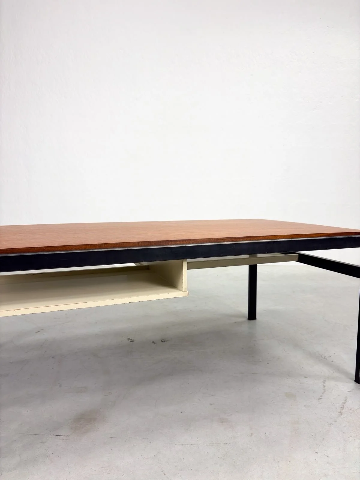 'TU04' Salontafel van Cees Braakman voor Pastoe (35).jpeg