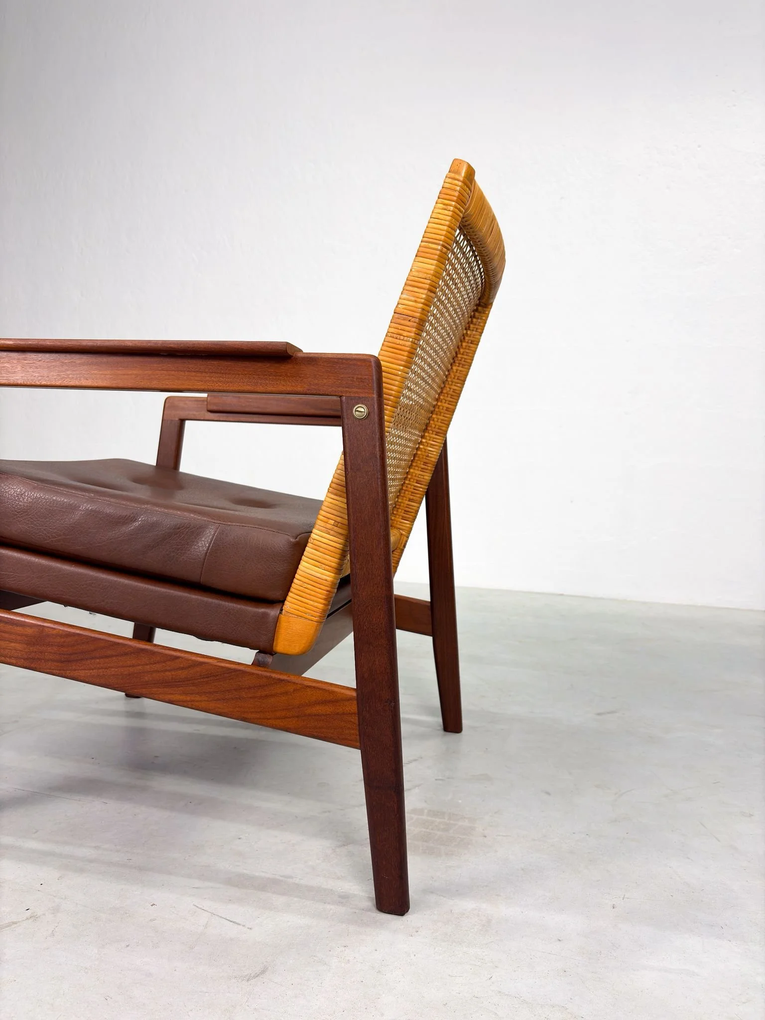 Mid-century Fauteuil van P.J Muntendam voor Gebr. Jonkers (9).jpeg