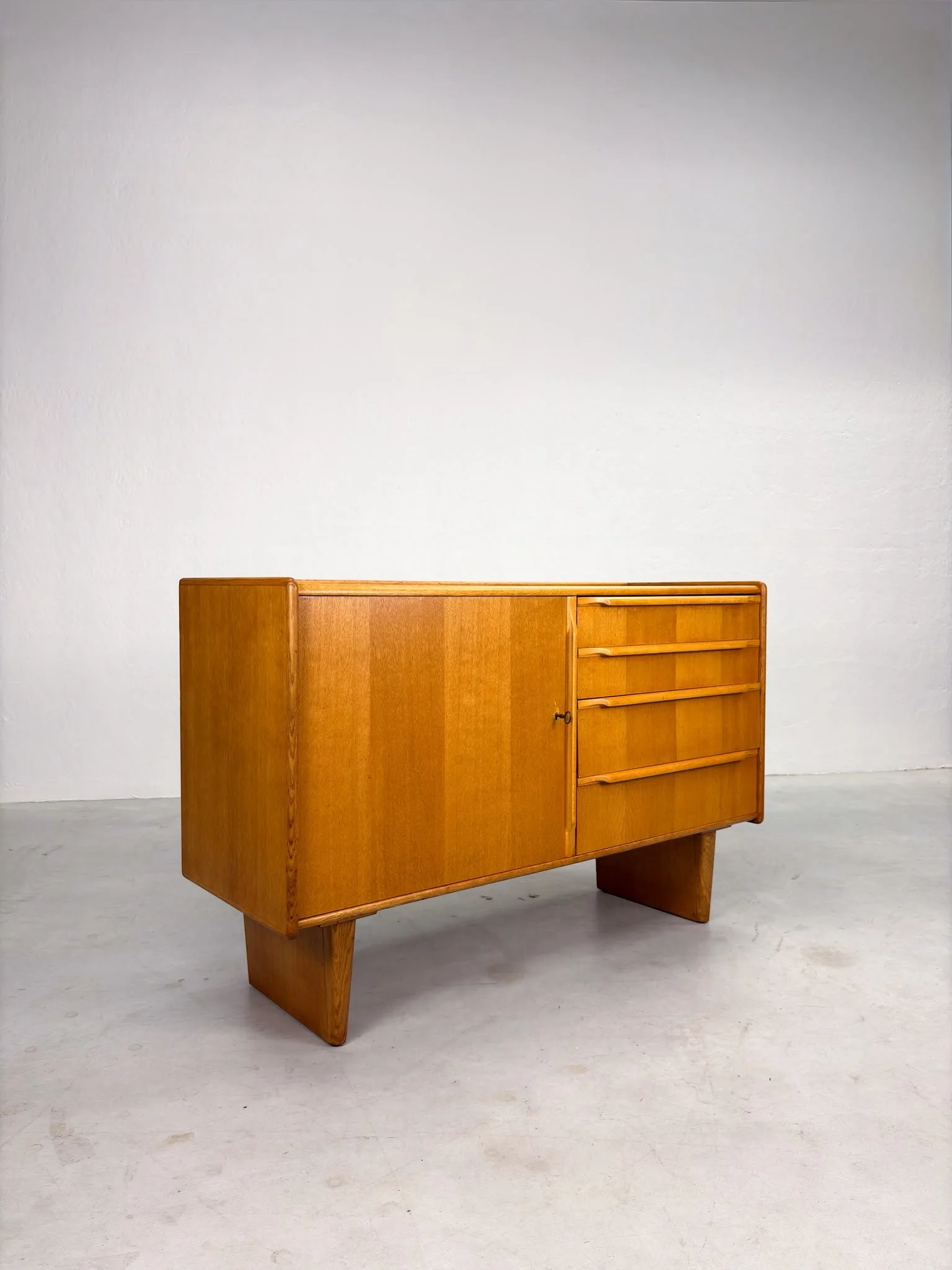 'DE01' Dressoir van Cees Braakman voor Pastoe (18).jpeg