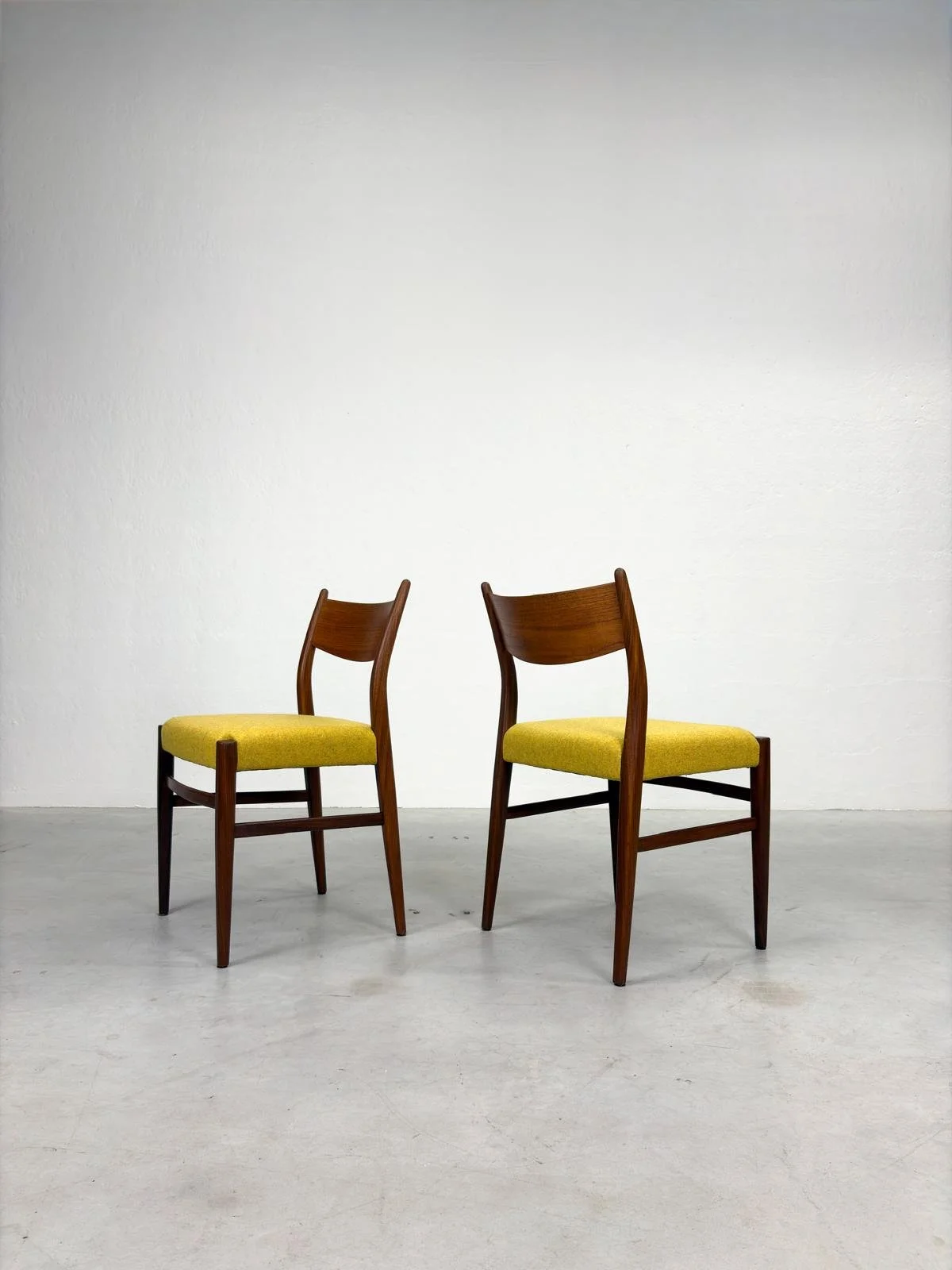 Set 'SA10' Eetkamerstoelen van Cees Braakman voor Pastoe (14).jpeg