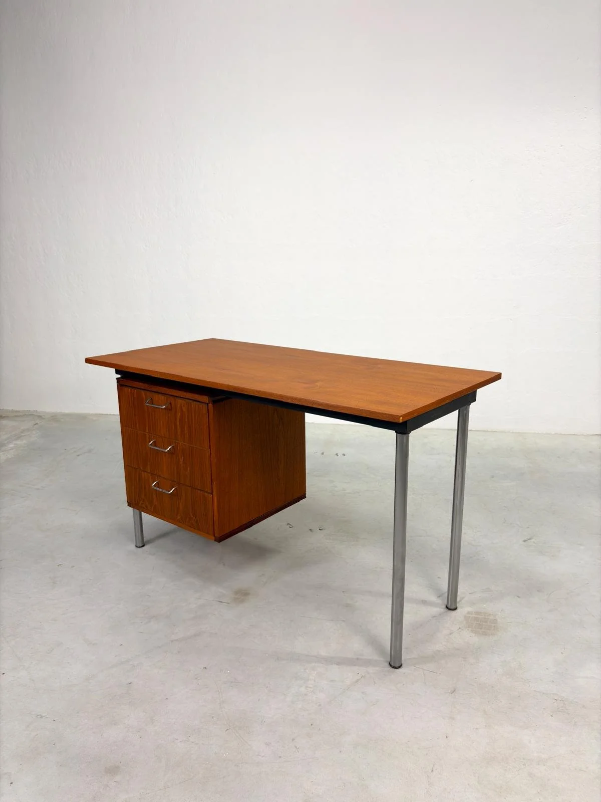 Pastoe Bureau uit 'Made to Measure' serie van Cees Braakman (13).jpeg