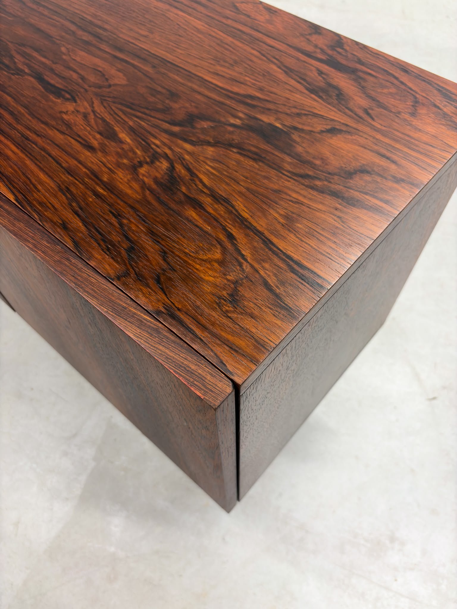 Zeldzaam 'Propos' Sideboard in Palissander van Hulmefa (18).jpeg