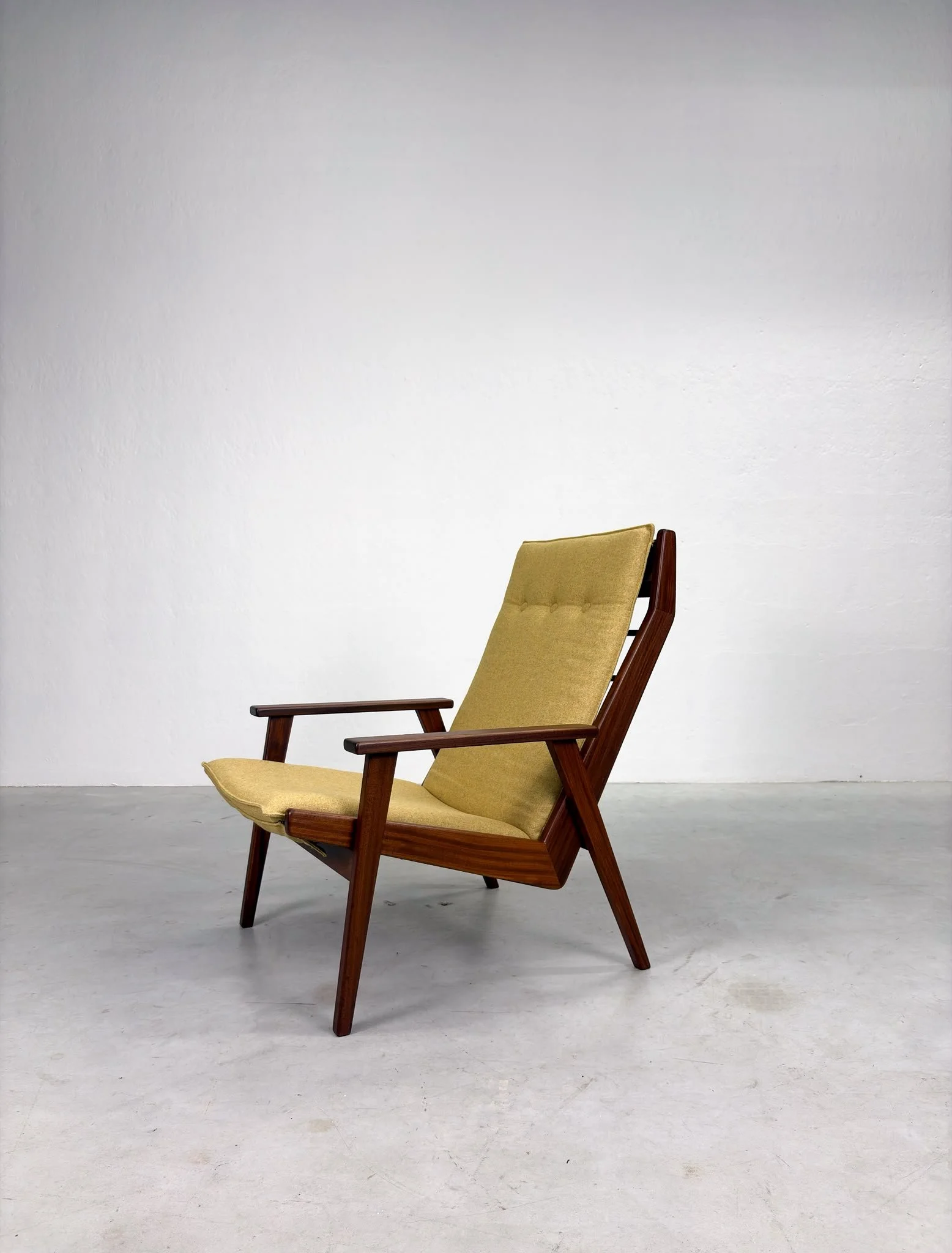 '1611' Fauteuil van Rob Parry voor Gelderland
