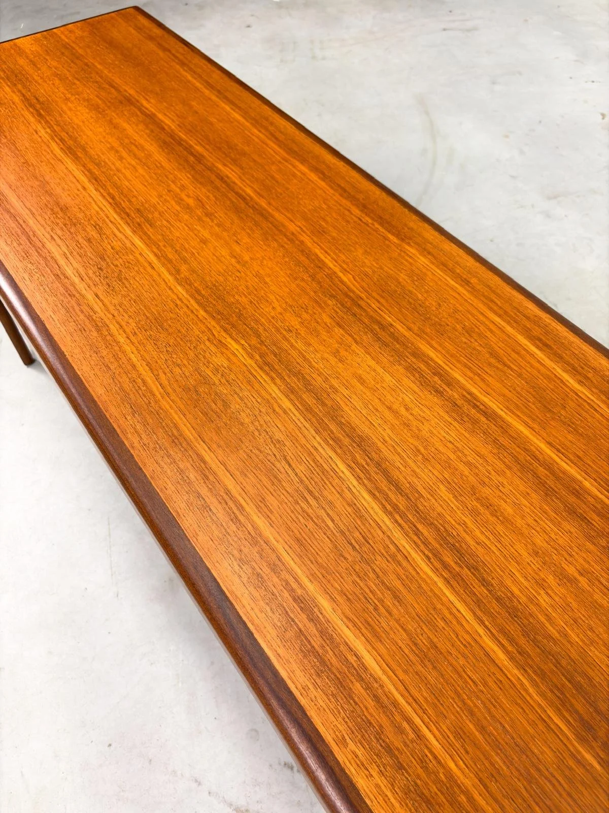 Mid-Century Salontafel van John Herbert voor A Younger (9).jpeg