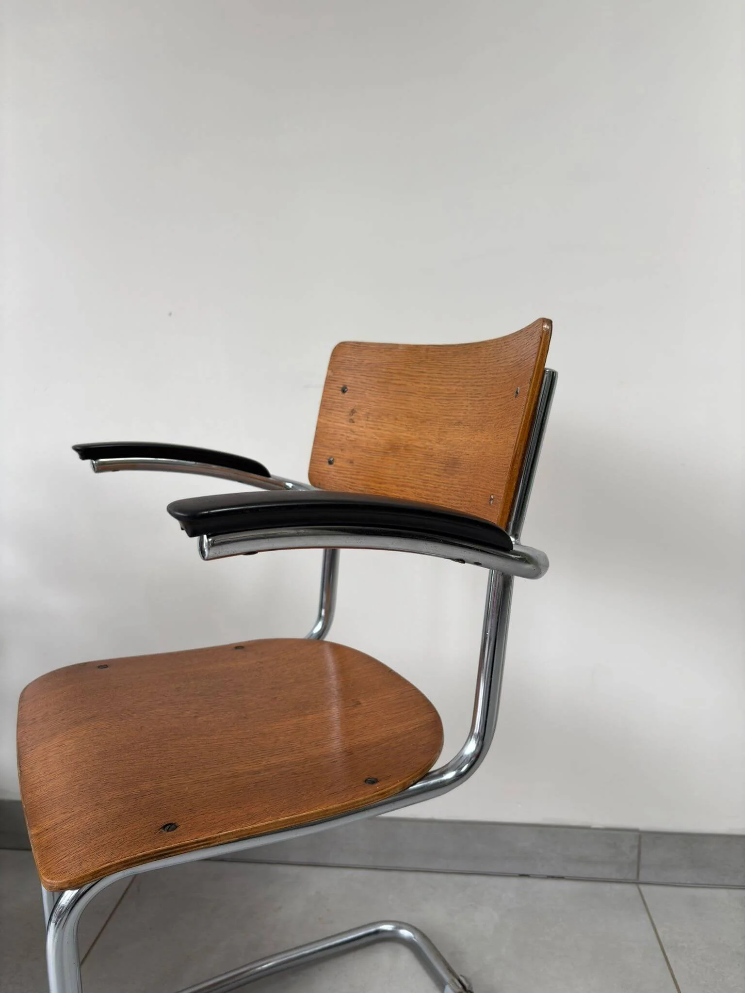 Vintage Buisframe Stoel Galvanische Industrie Overschie (4).jpg